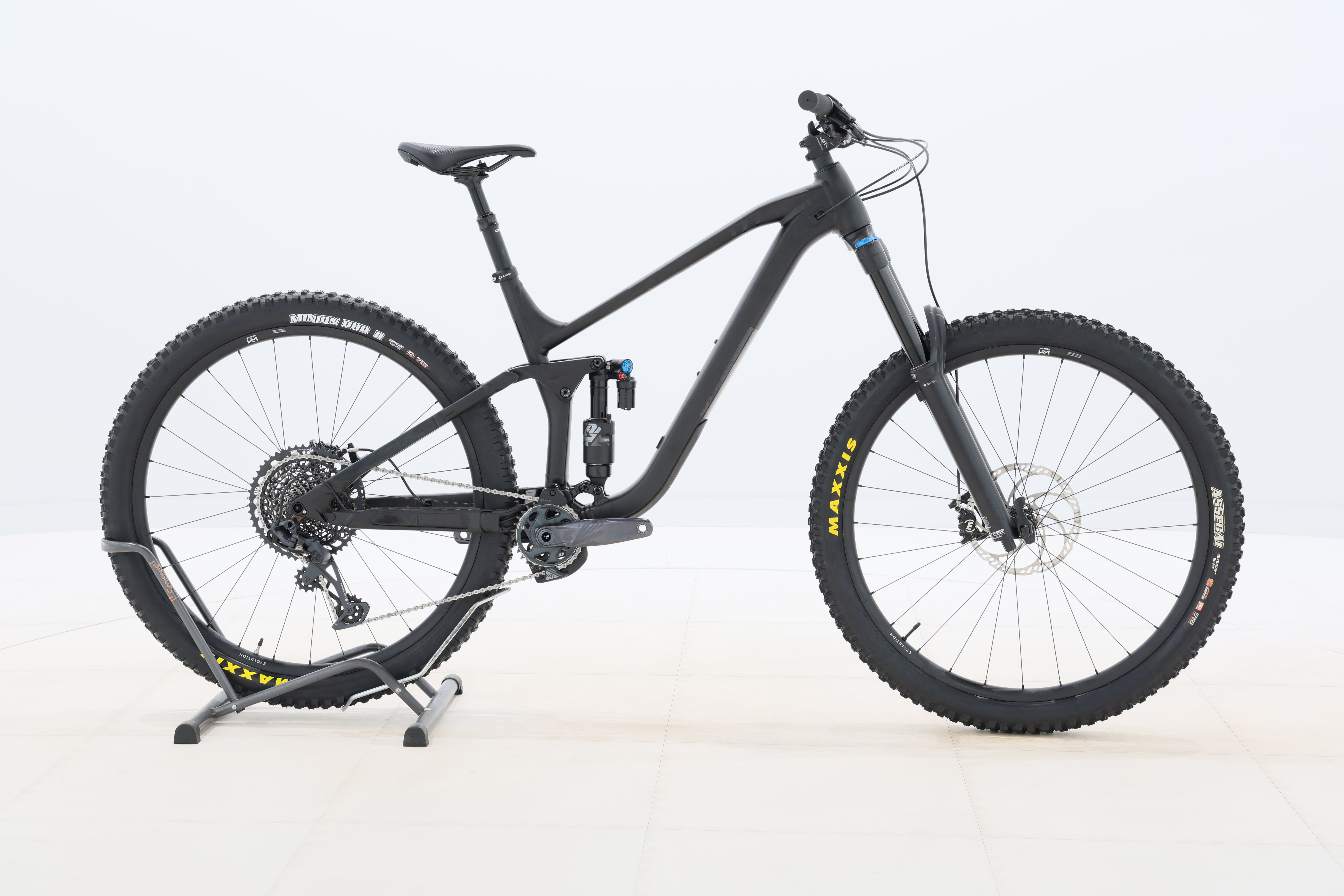 82a8beeb-1049-4986-a021-c69f1271430f