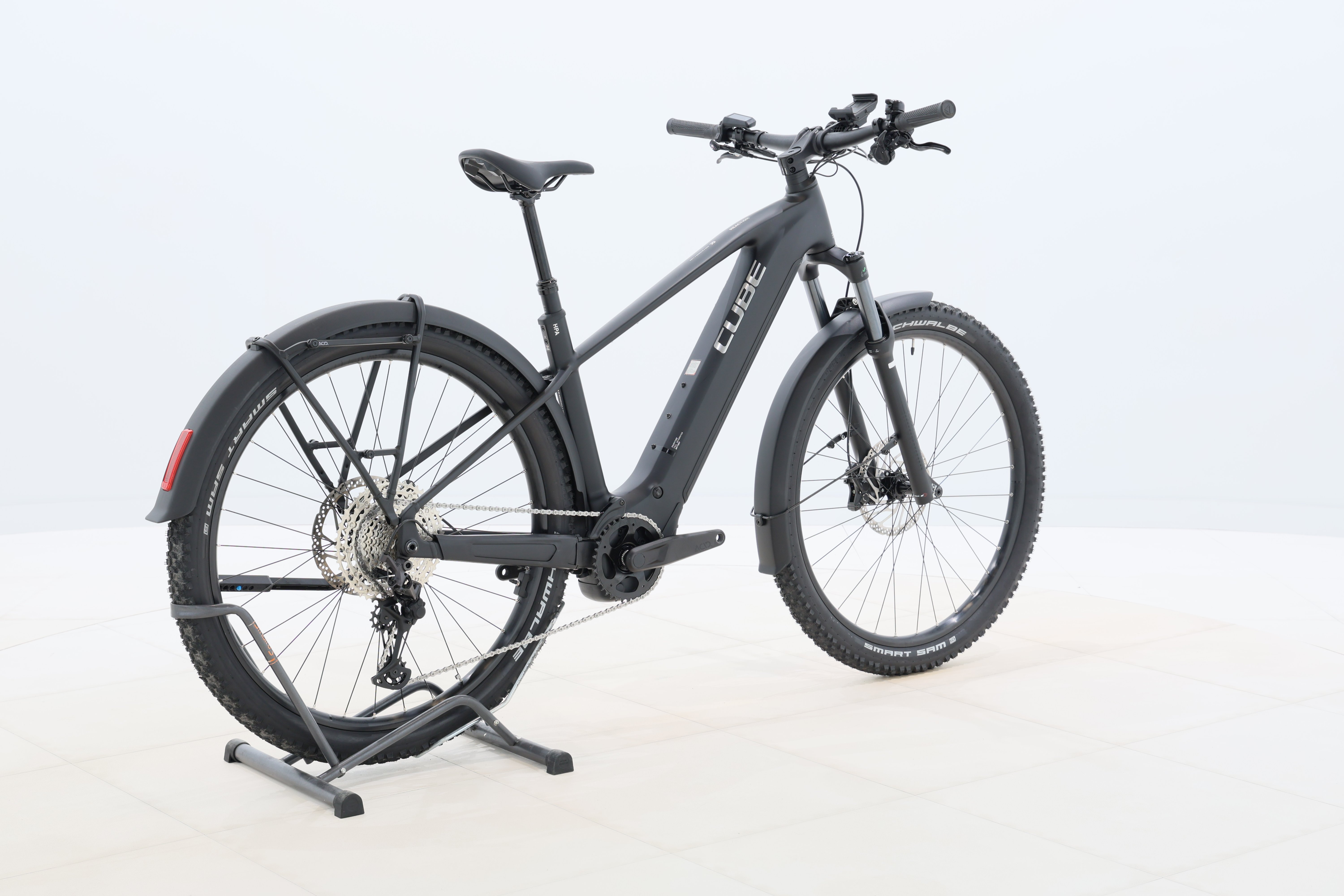 d9d0d3d8-3e67-47b5-9389-3d6116225c36