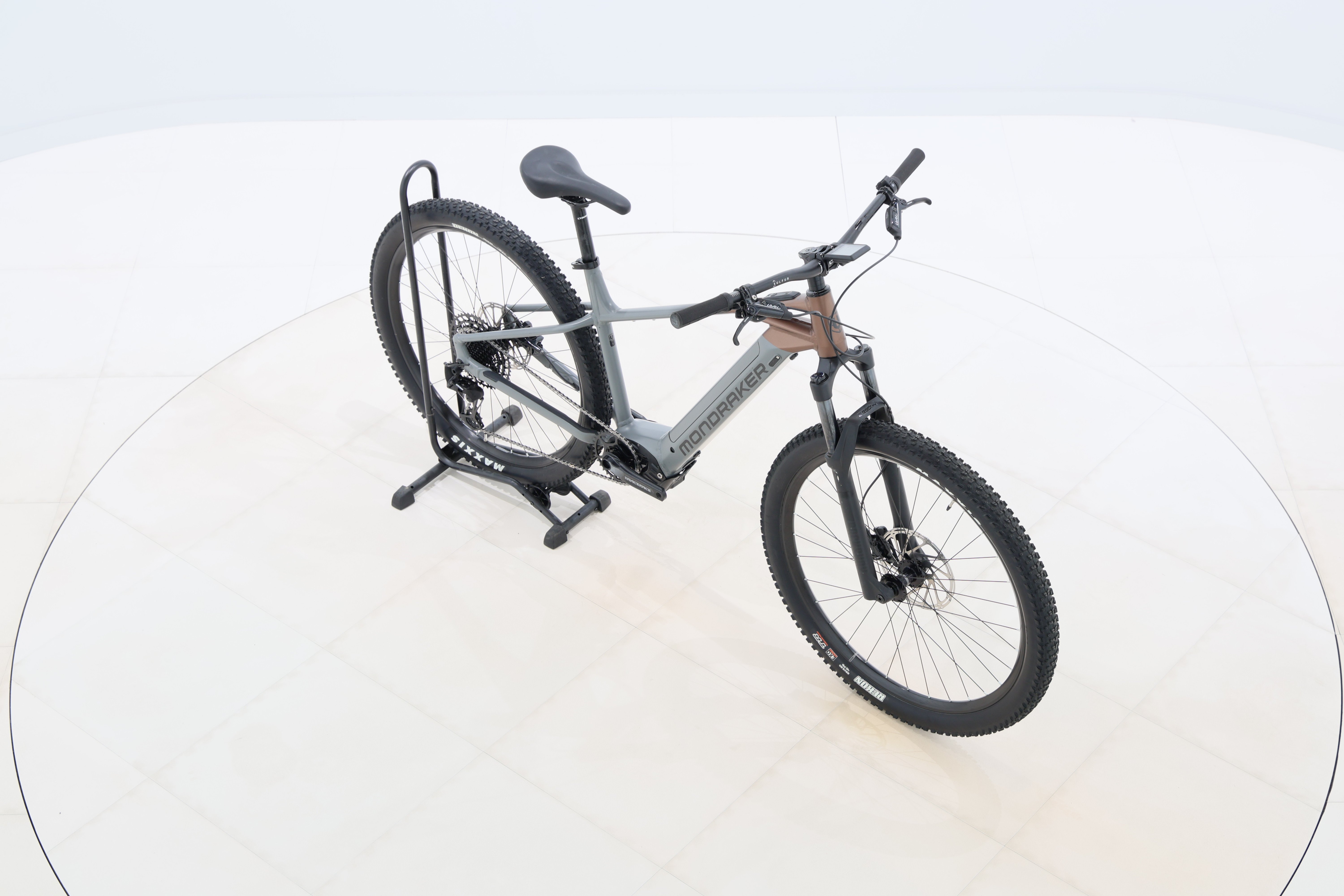 3d717f69-7560-4f18-a1e5-9c83dcef2e93