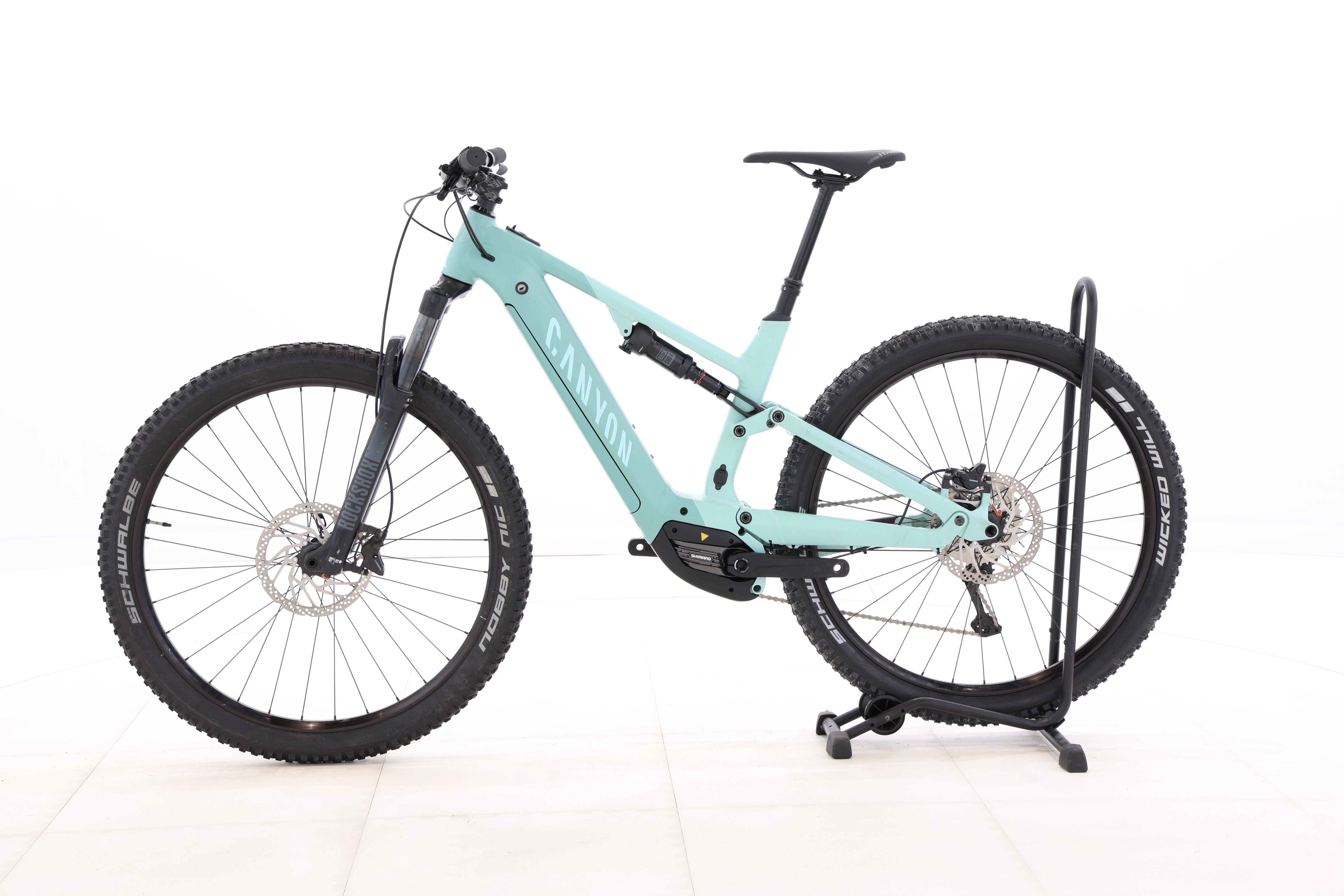 828a0d3c-69dd-4439-b3f6-64ef689c4f70