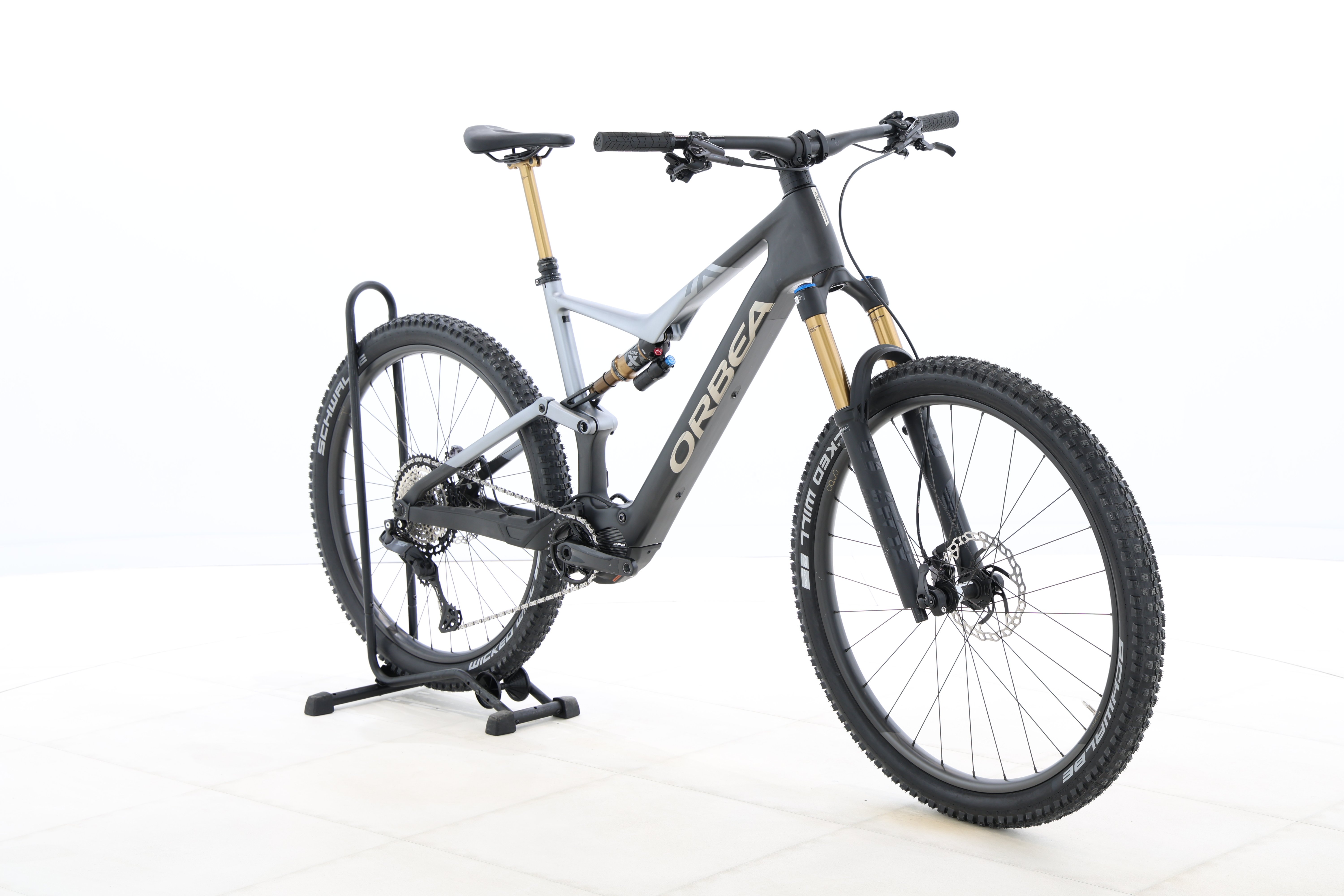 08bc4489-a47e-46c5-912c-c22057d5d841