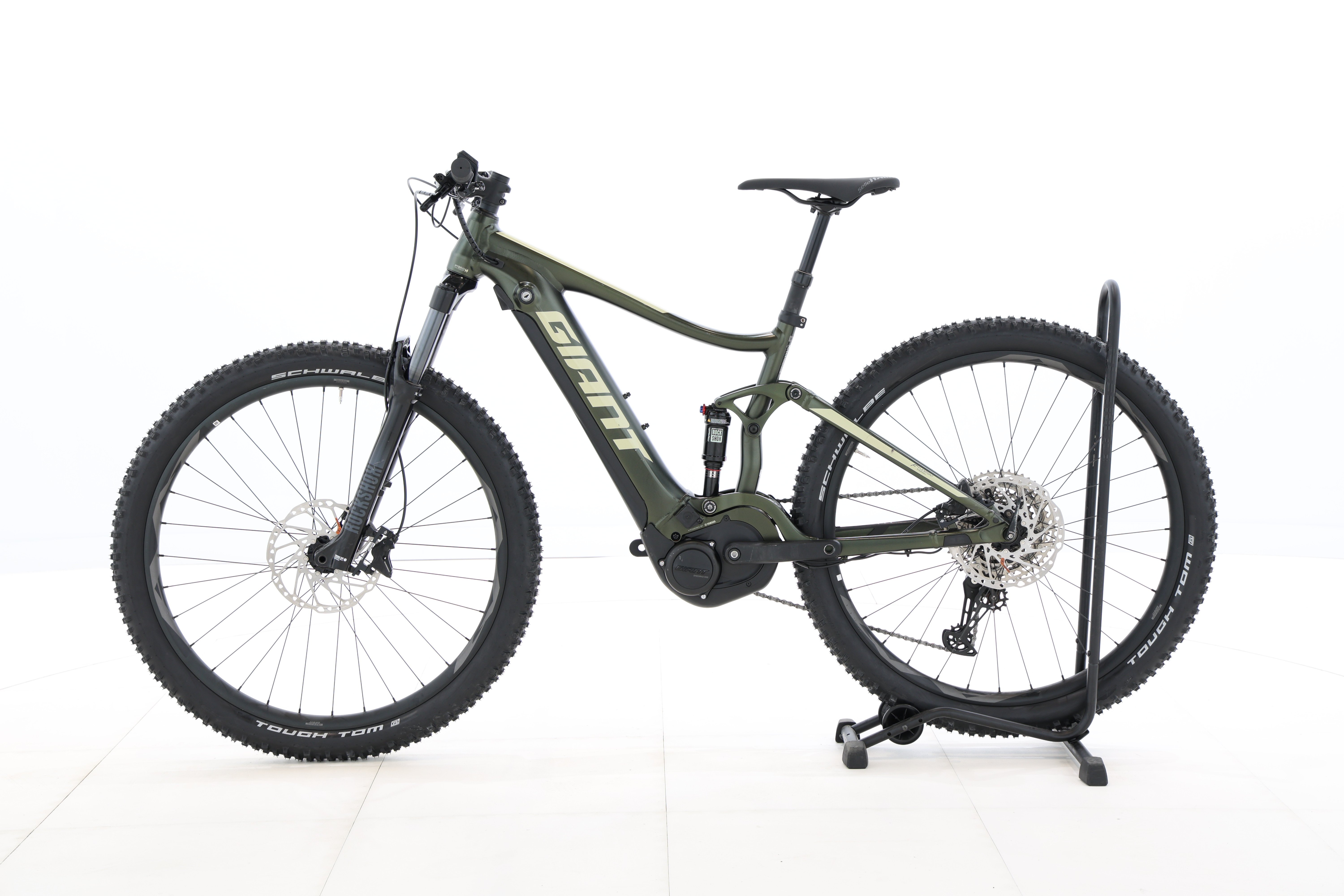 d6805712-7e90-4921-ac47-fb47b97fe40e