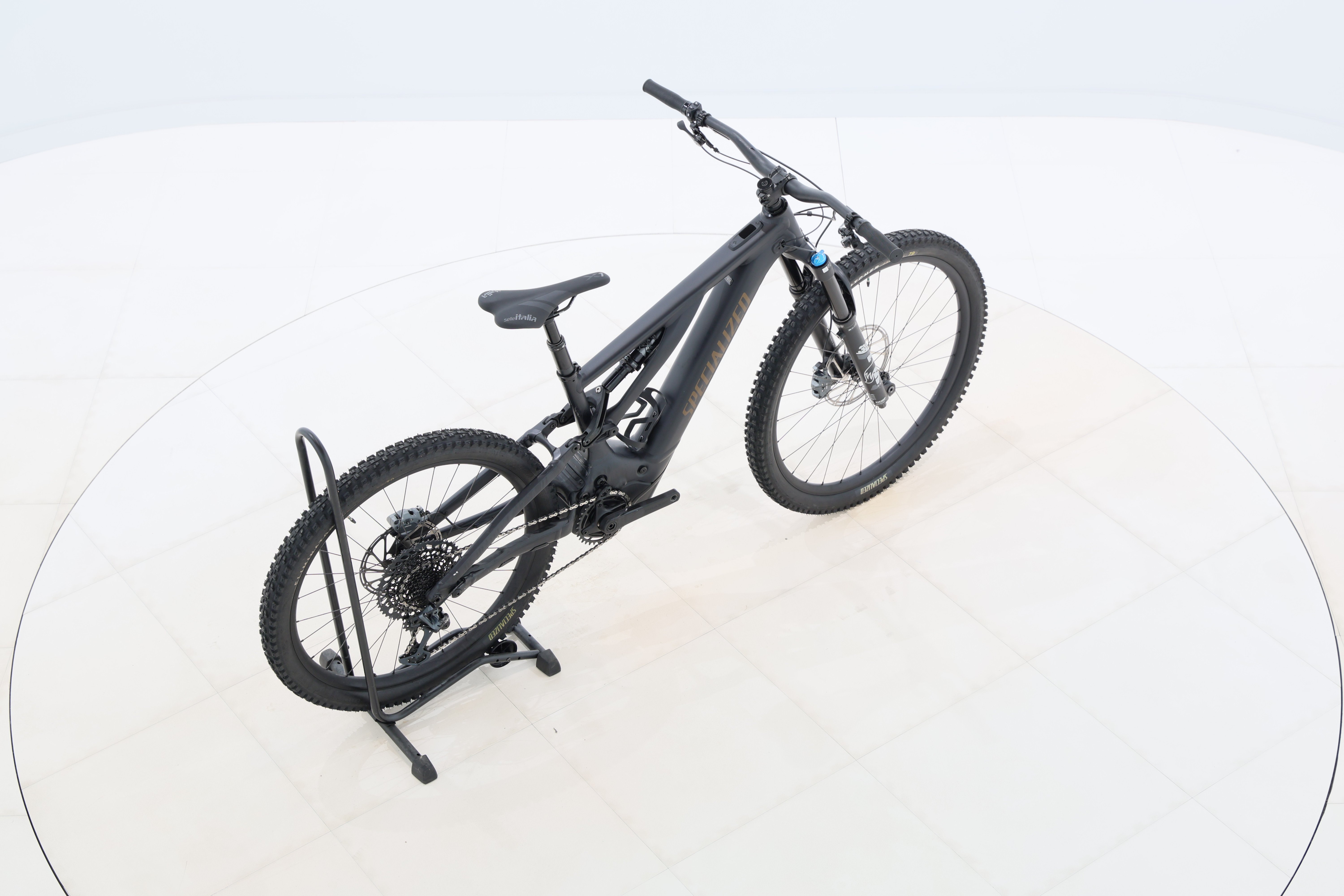 0d1c914d-30b3-43fa-97ef-dc16a86b626a