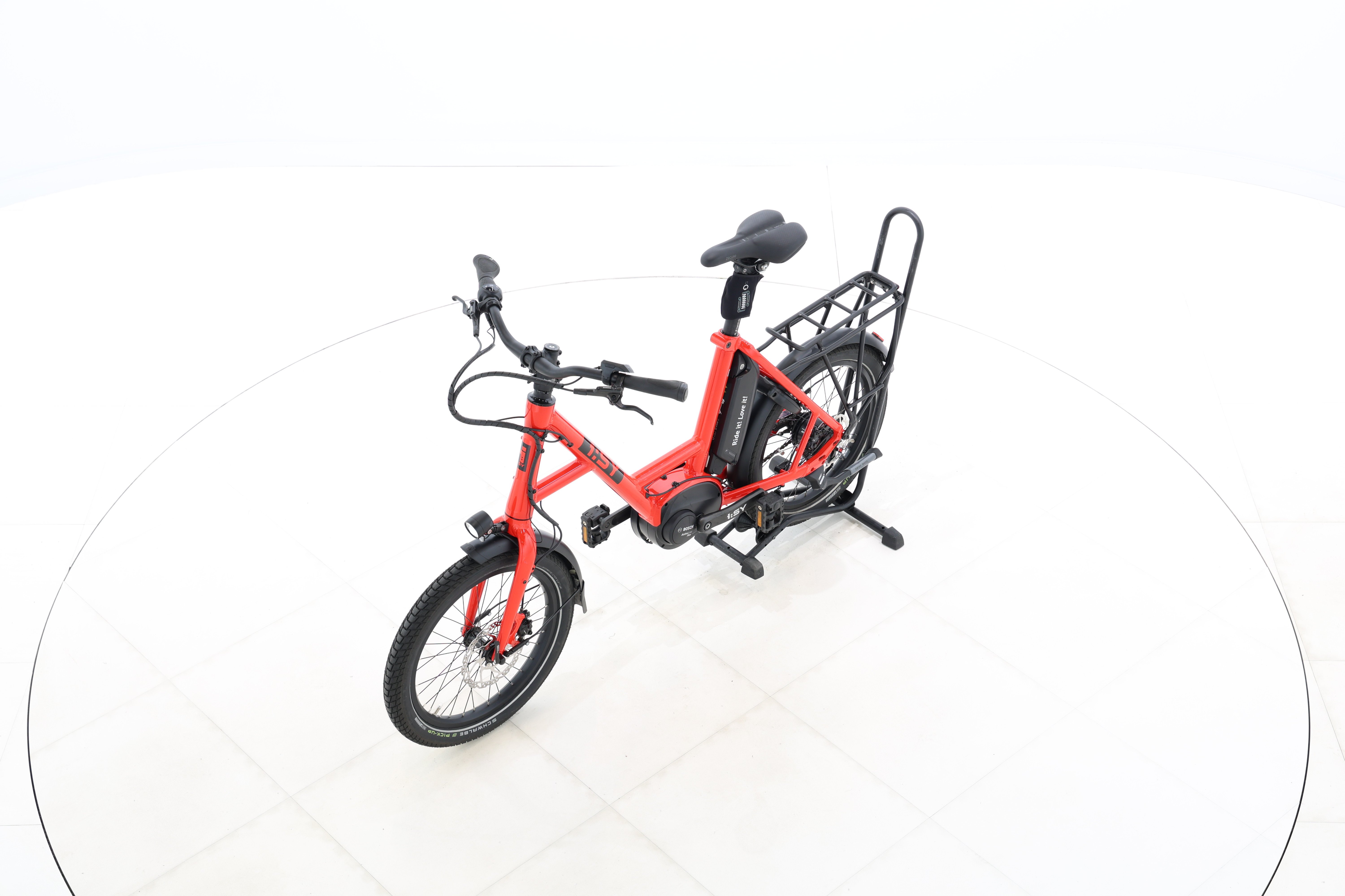 b781d13c-4e55-4828-9b17-f877b2ae7677