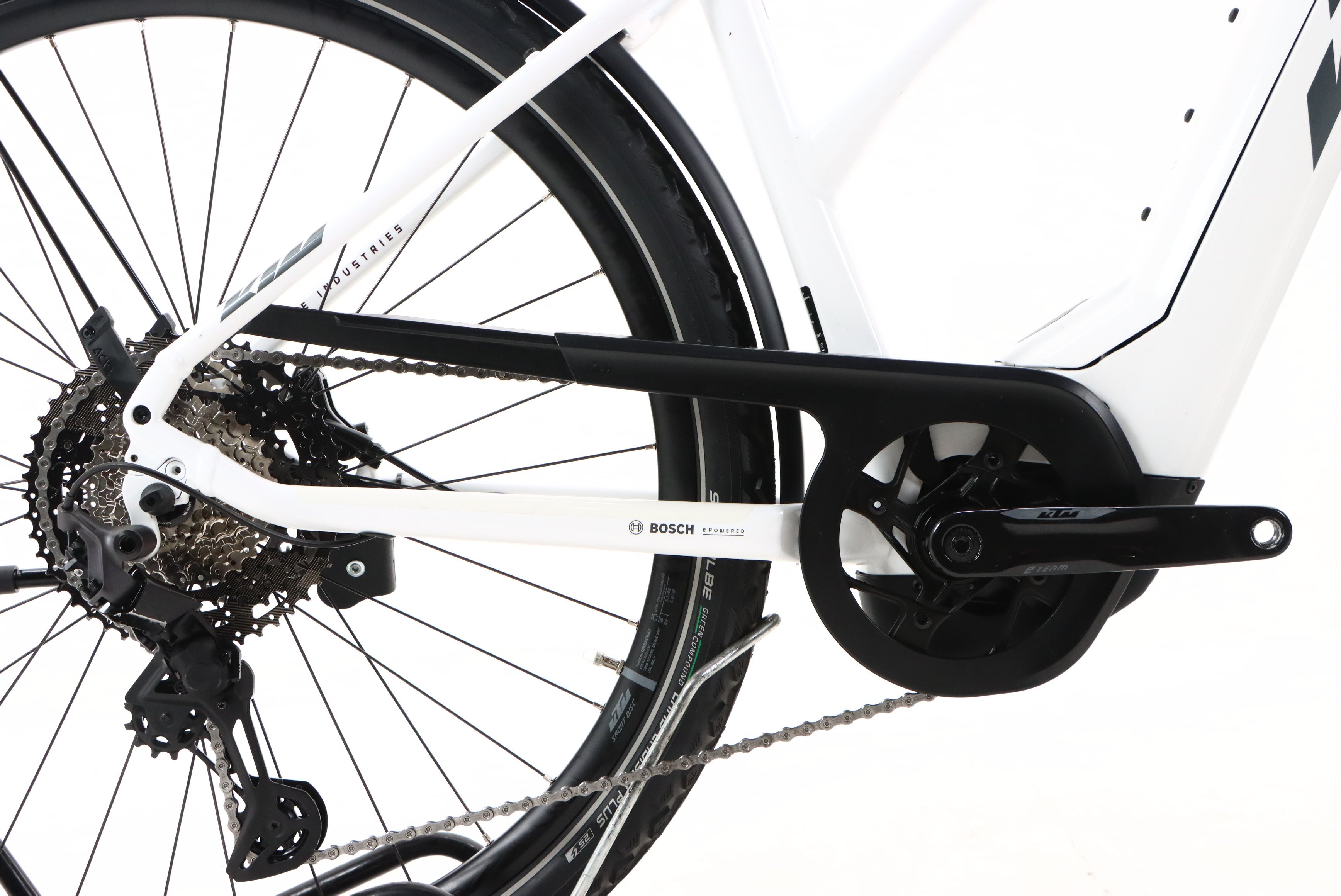 c3e943df-5d54-43c1-b4b2-2d3e35d72ecc