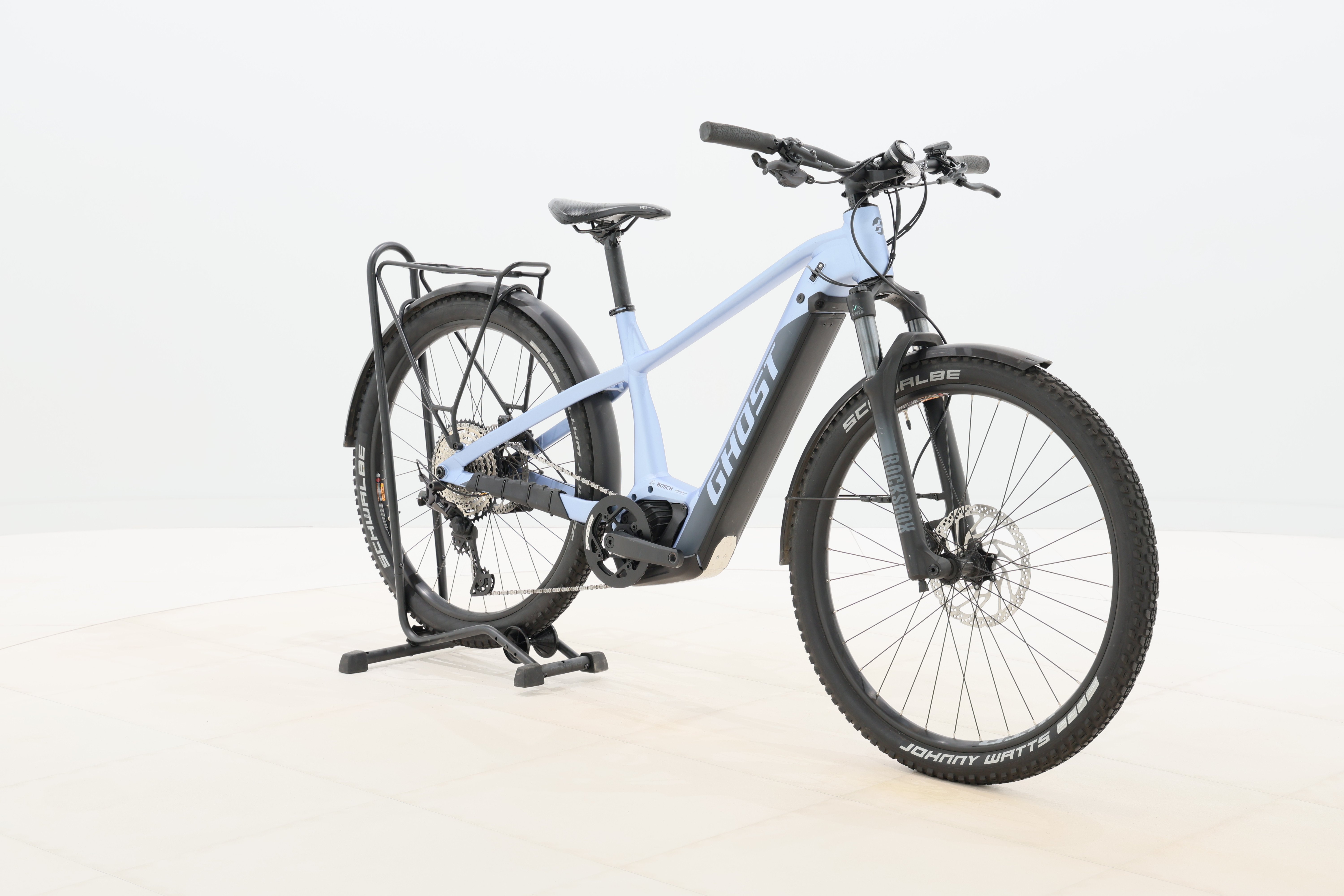 8d8d9e16-f8cb-4e95-80f3-9e833d63629f