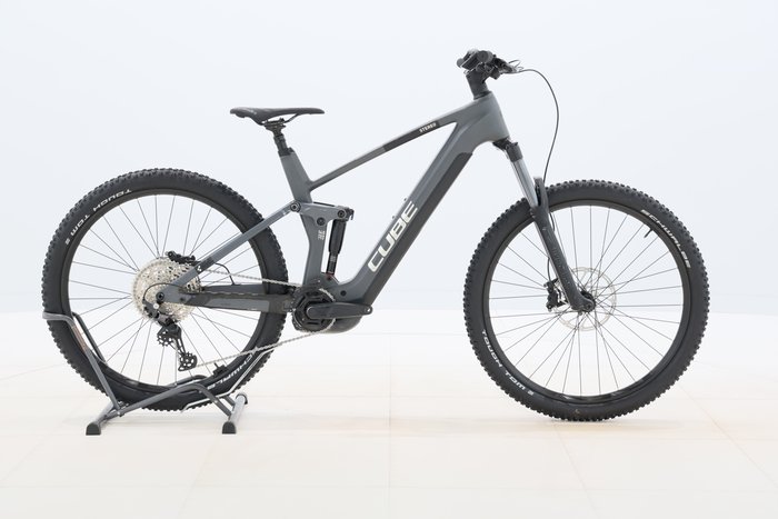 Cube STEREO HYBRID 140 HPC RACE 750 2023