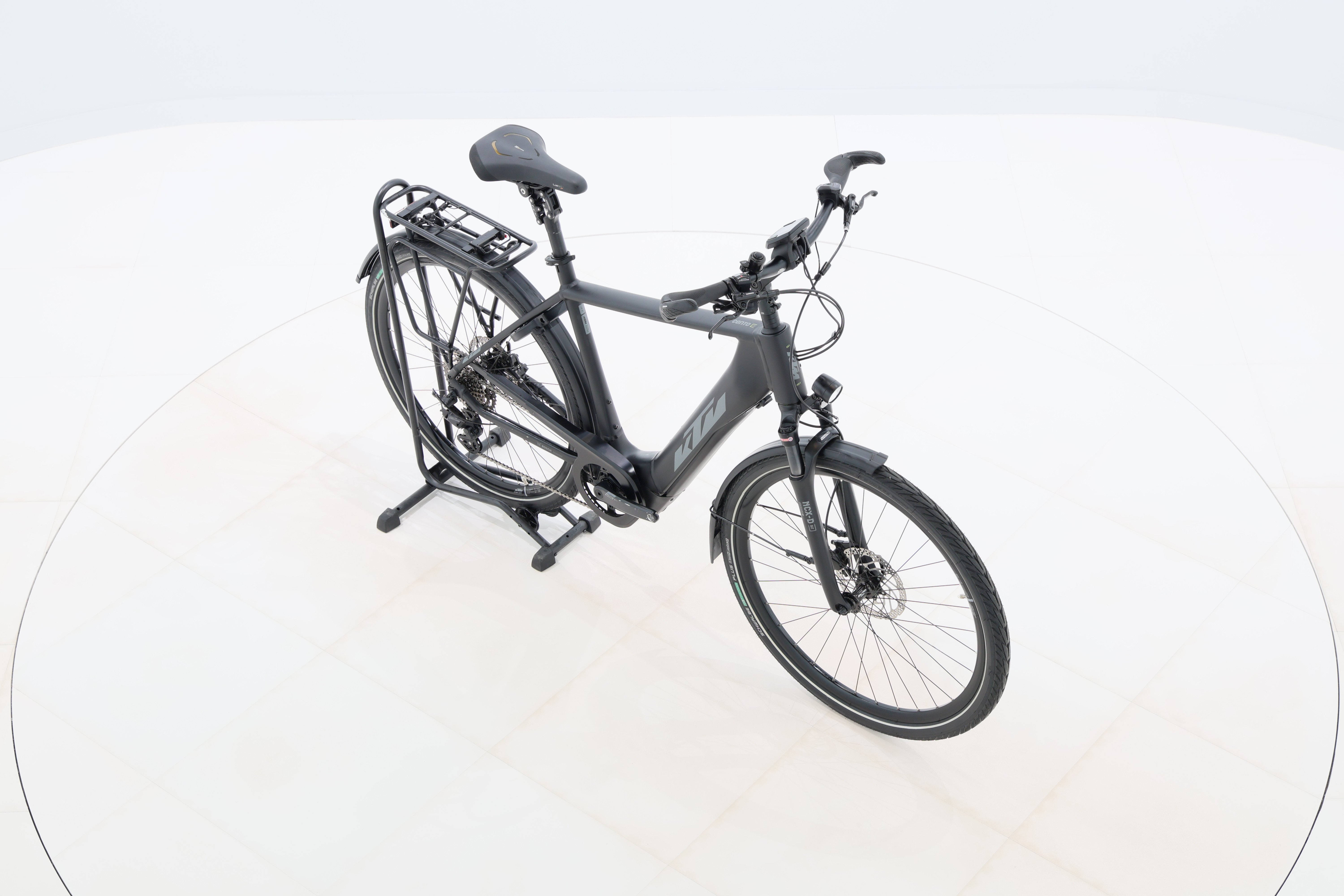 739f7728-931c-4a91-aeb9-e78385f6ccd5