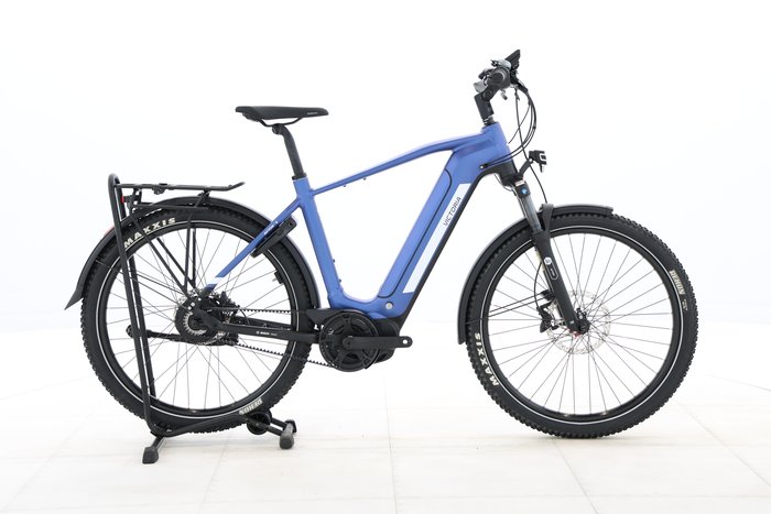 Victoria AVYON 5 2025