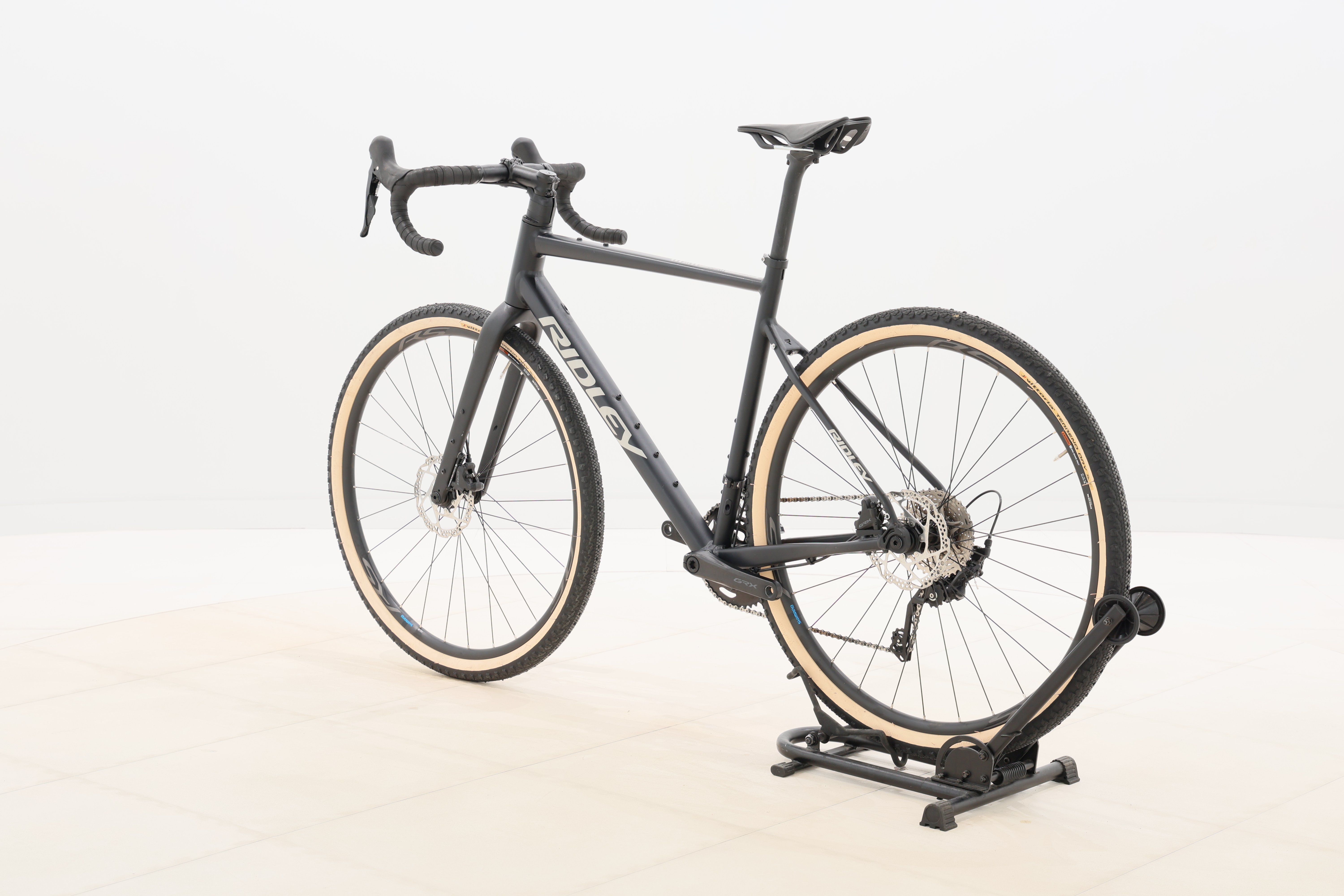 bb01113d-eb53-4a3f-b7cd-75c833f2a856