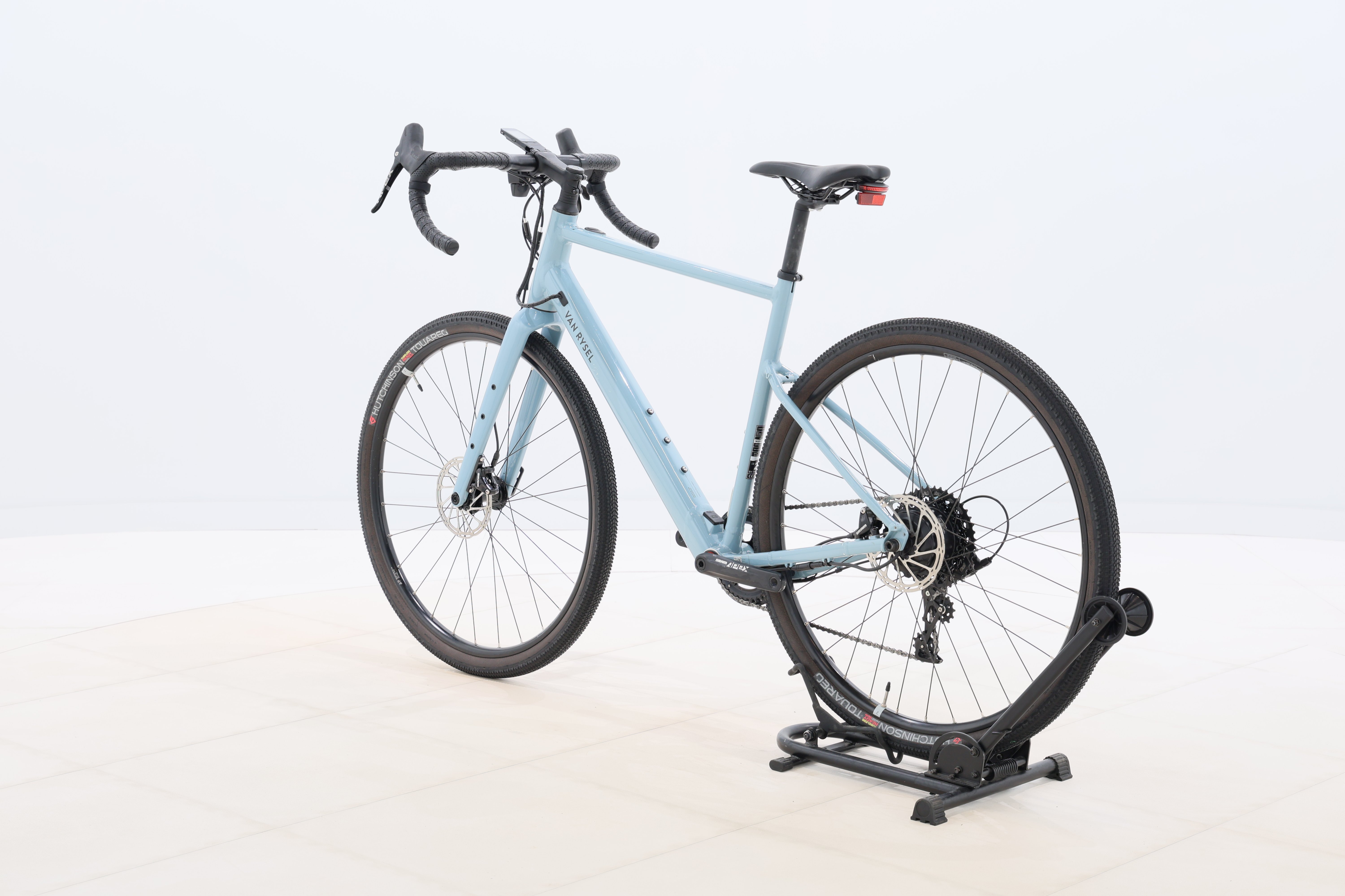 03c6b563-22fb-44d4-ae44-6052781923e2