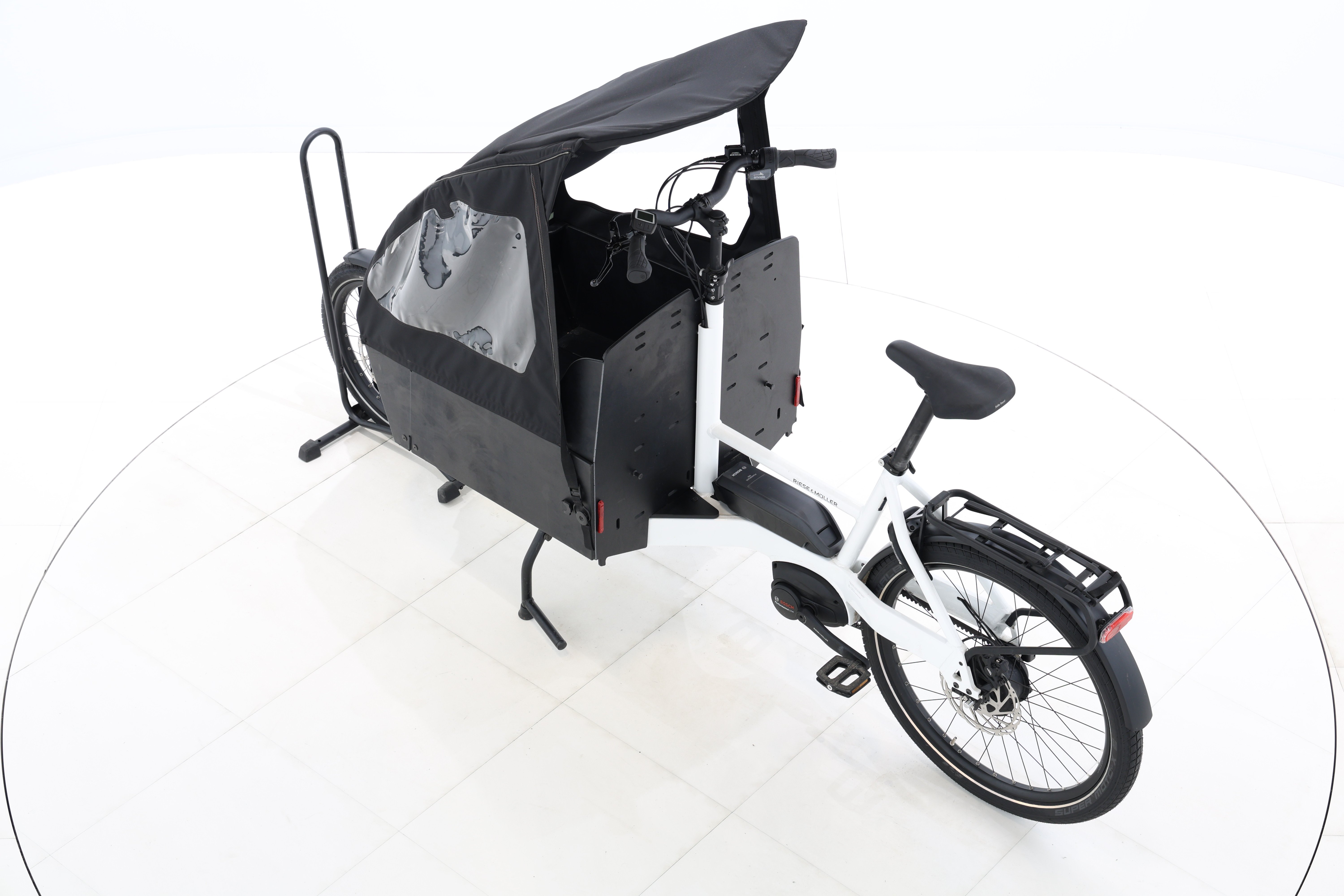 fd40fe11-853f-4b75-9a3c-d29ec31b2cc0