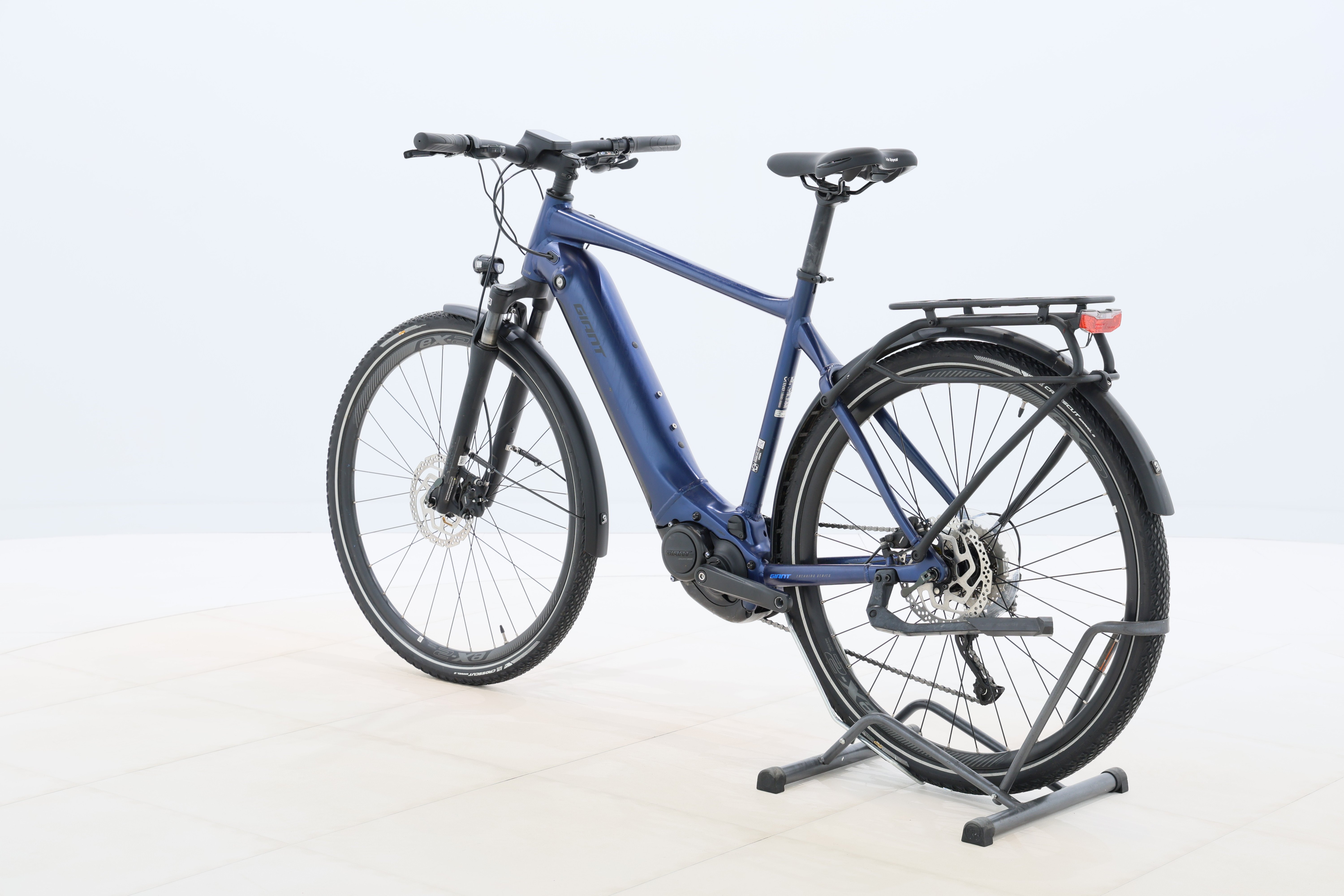 b1baf485-8d46-4bb3-9885-6af8800aa5ae