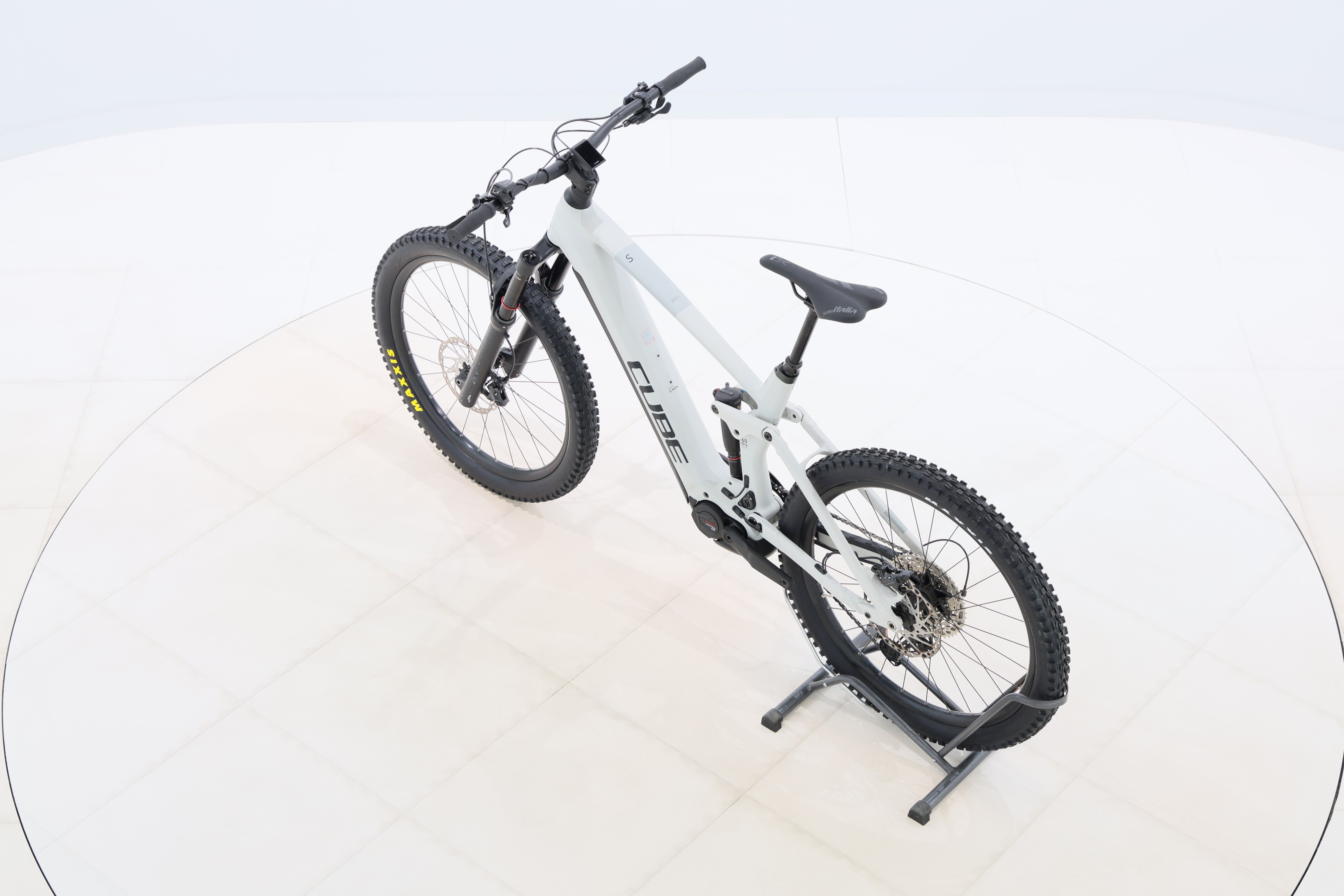 bd15fb19-0ab9-4799-858d-6c8328198d7d