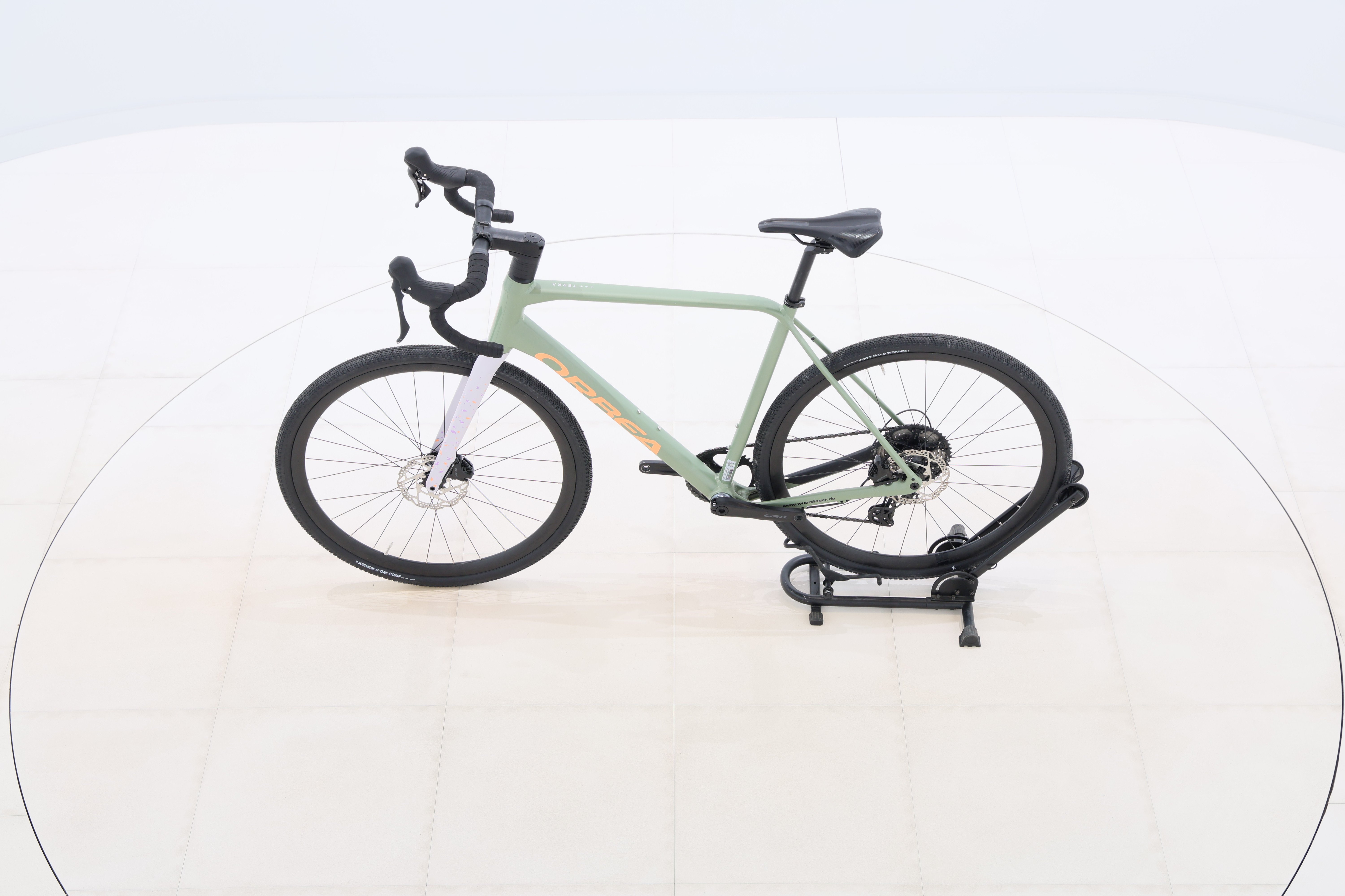 92654191-72b8-40f3-a874-e59d50e8b1ca