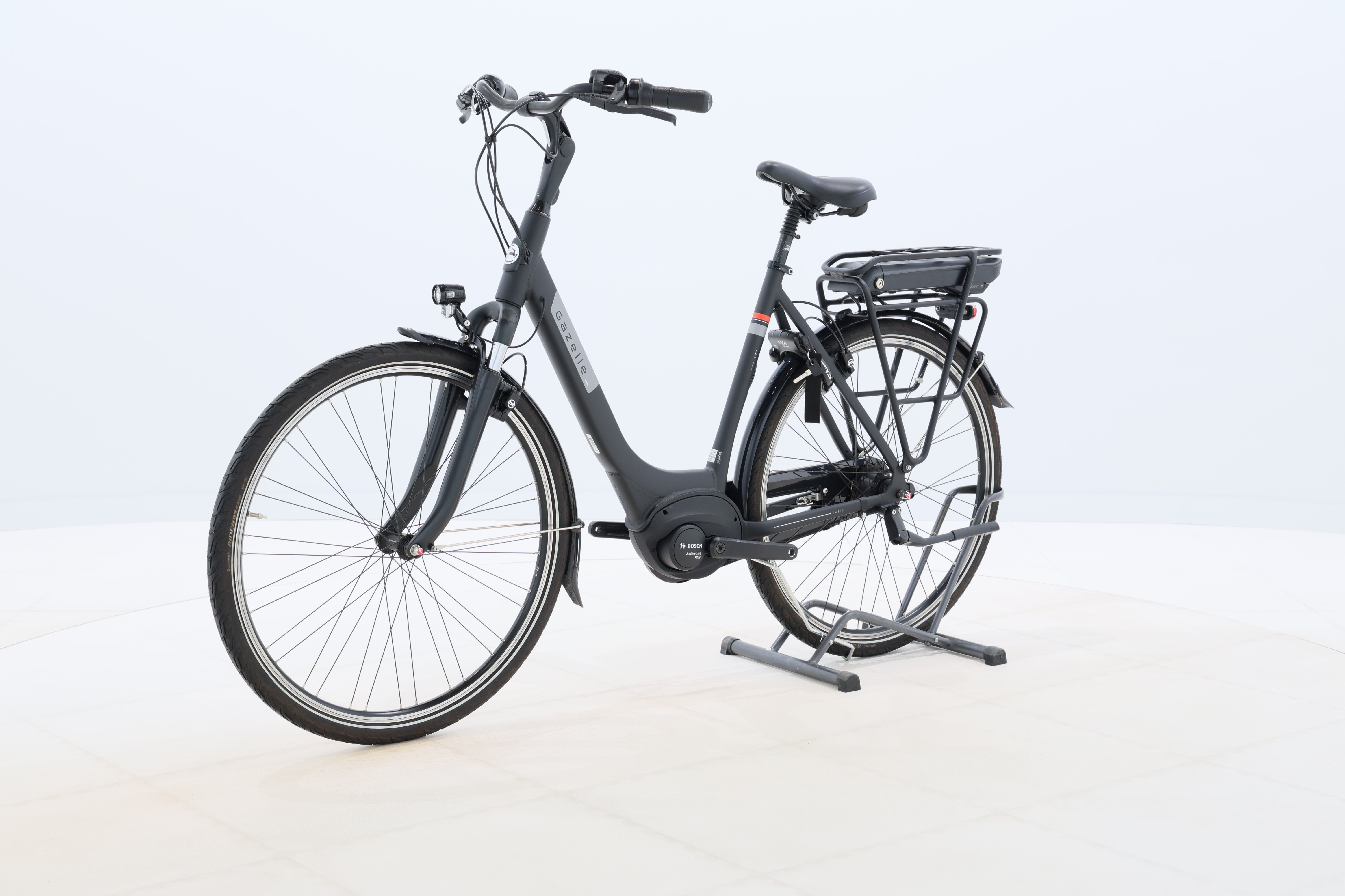 8d9b696a-b536-453f-8205-f844377d65af