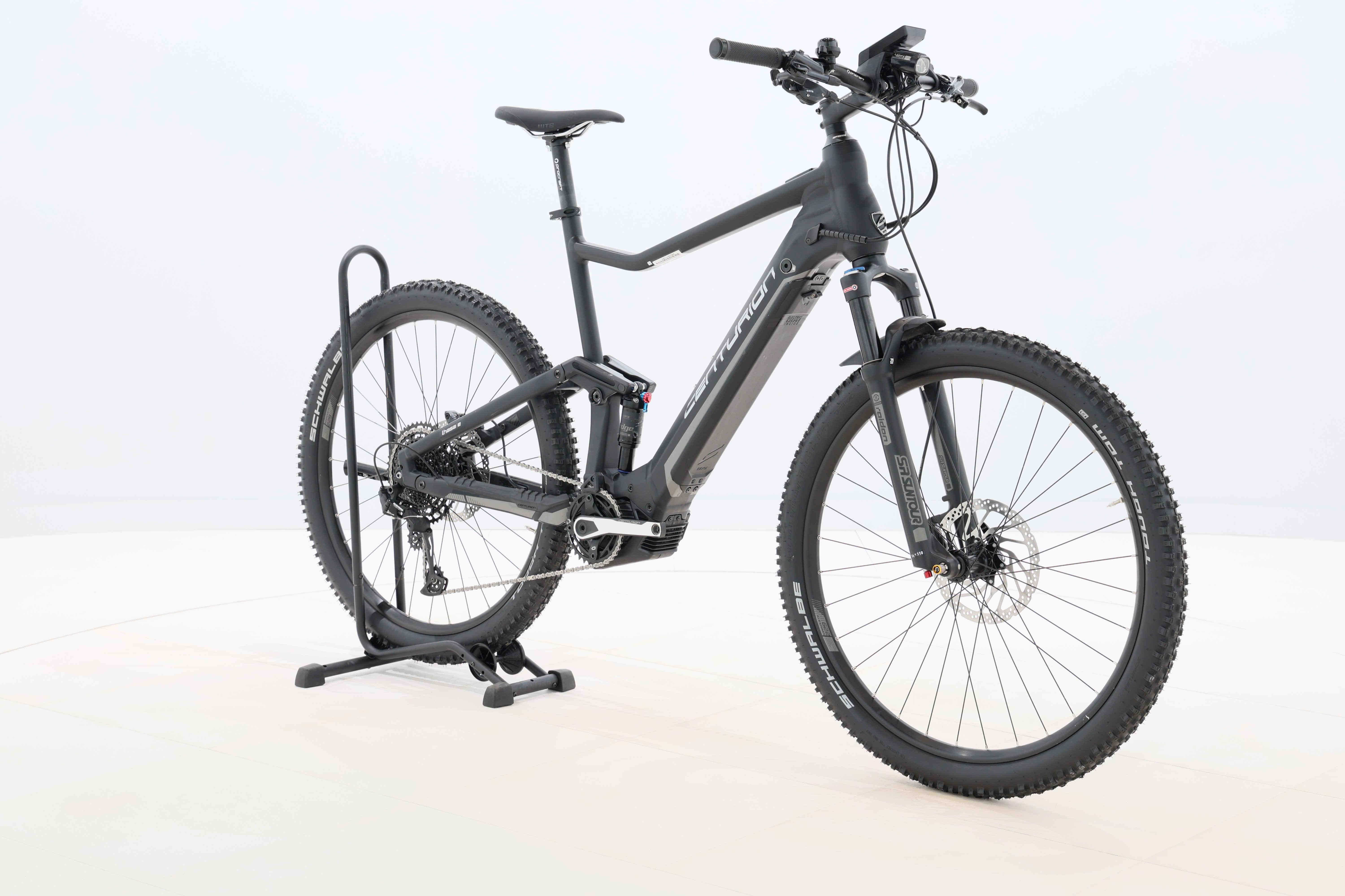 b0b7874e-d233-47e1-9906-81f2a7d69473