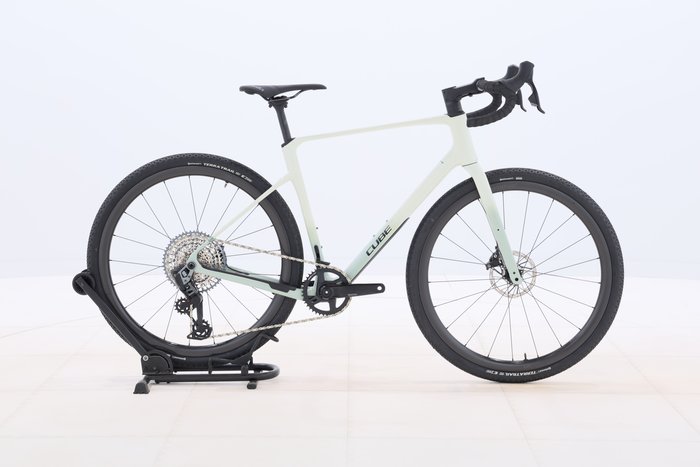 Cube NUROAD C:62 EX 2025