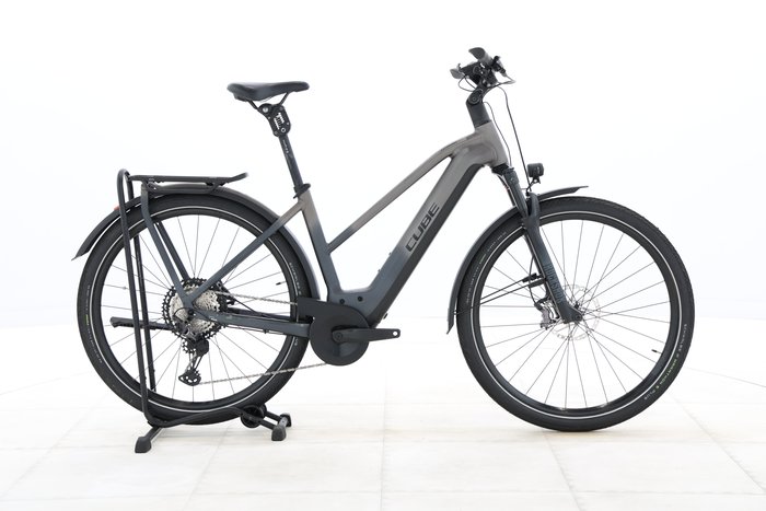 Cube KATHMANDU HYBRID SLT 750 2022