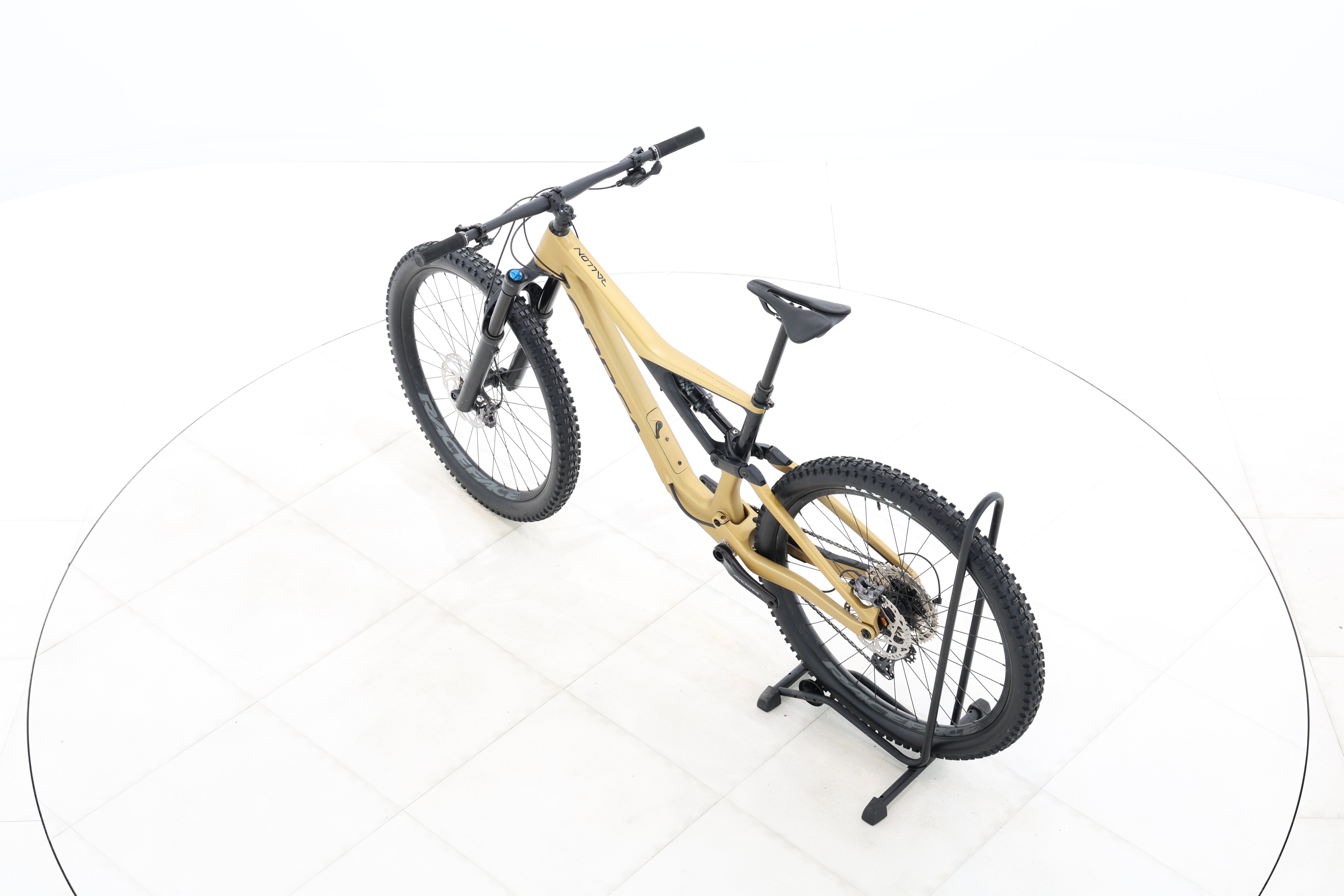 a5467713-7c50-42f1-93ef-c0b5b596ae1d