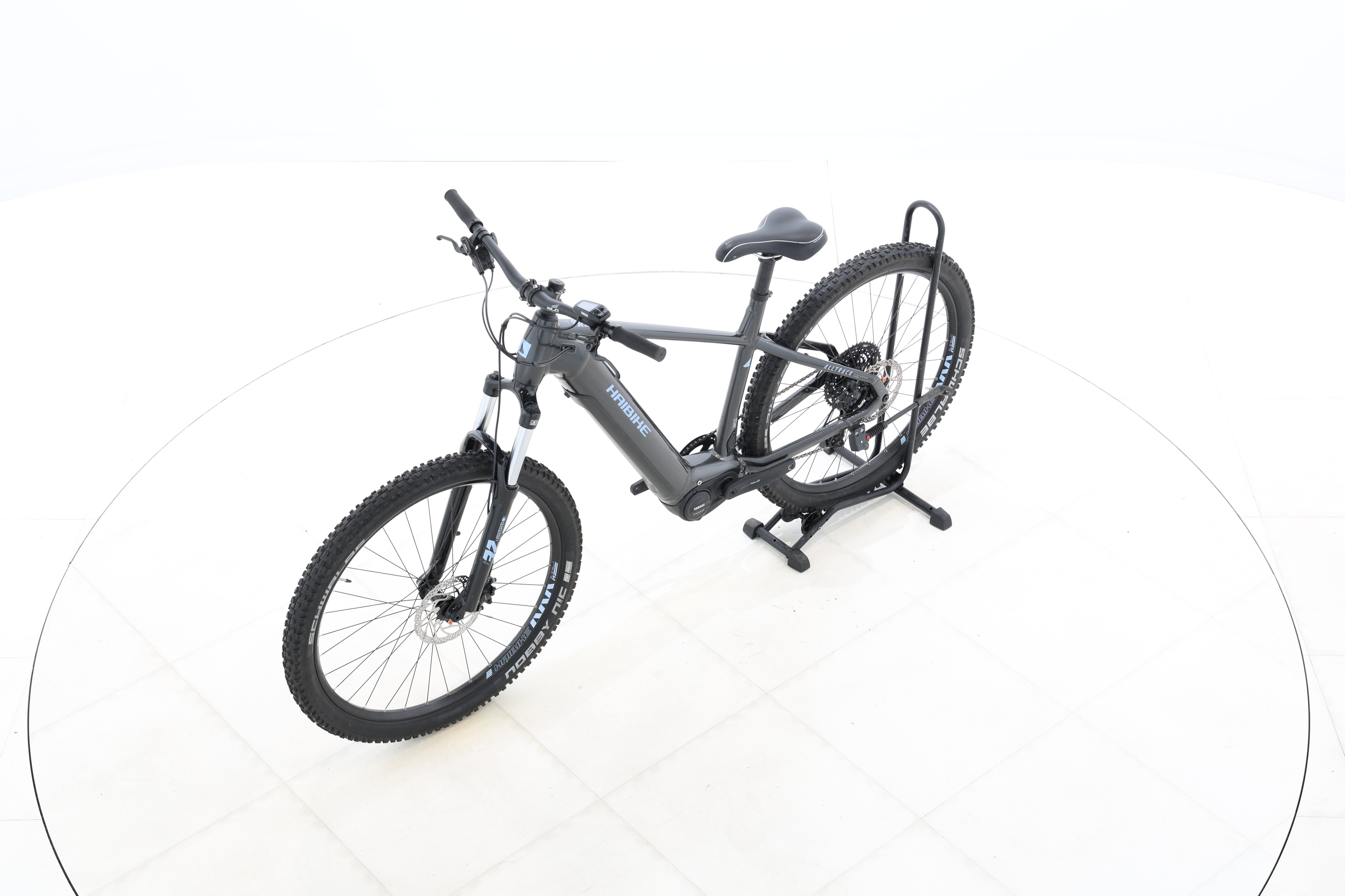 14898c9e-fc69-4a46-ae33-38e2a23b932f