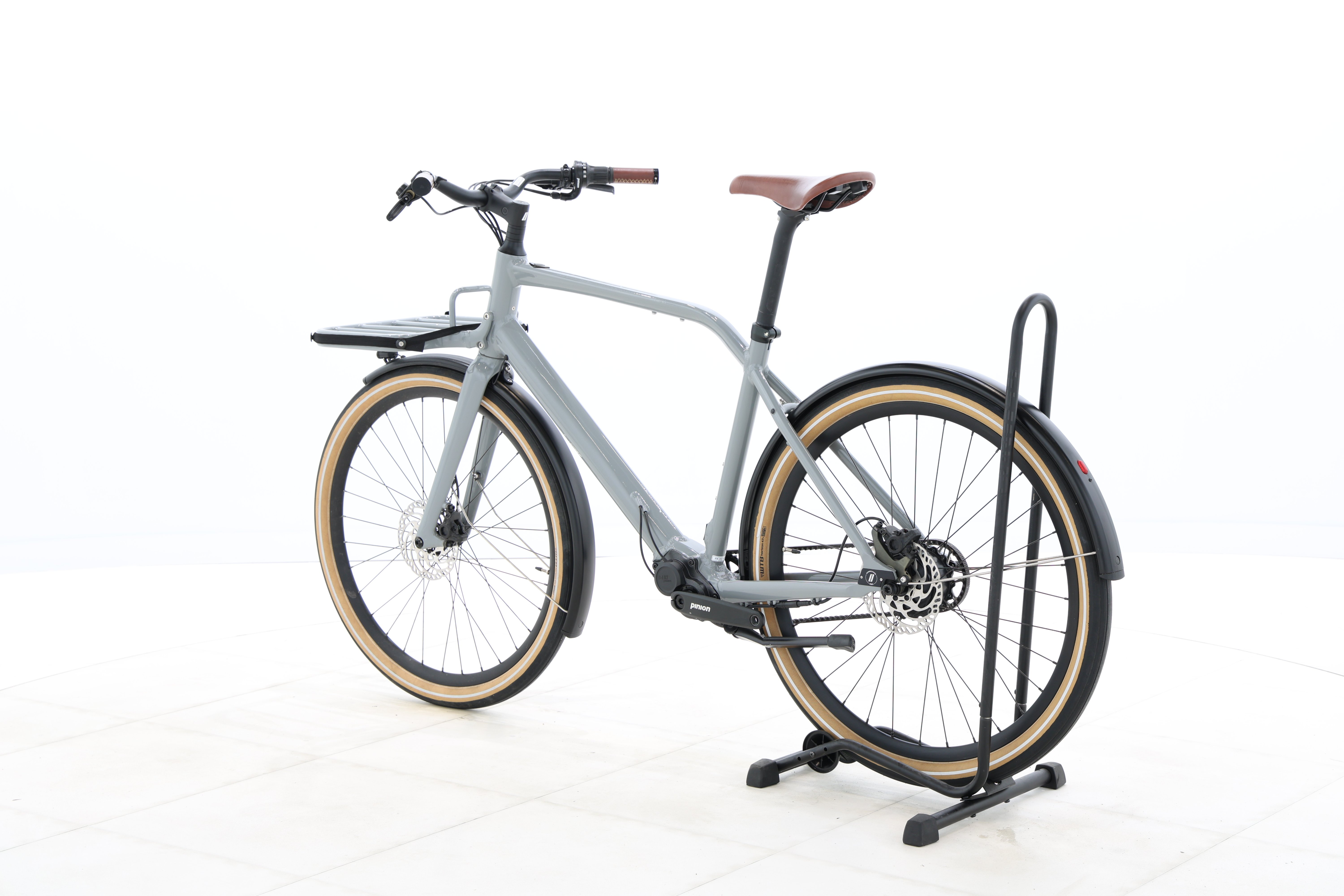 87bf3fb6-e0da-4f85-962f-9a495c364540