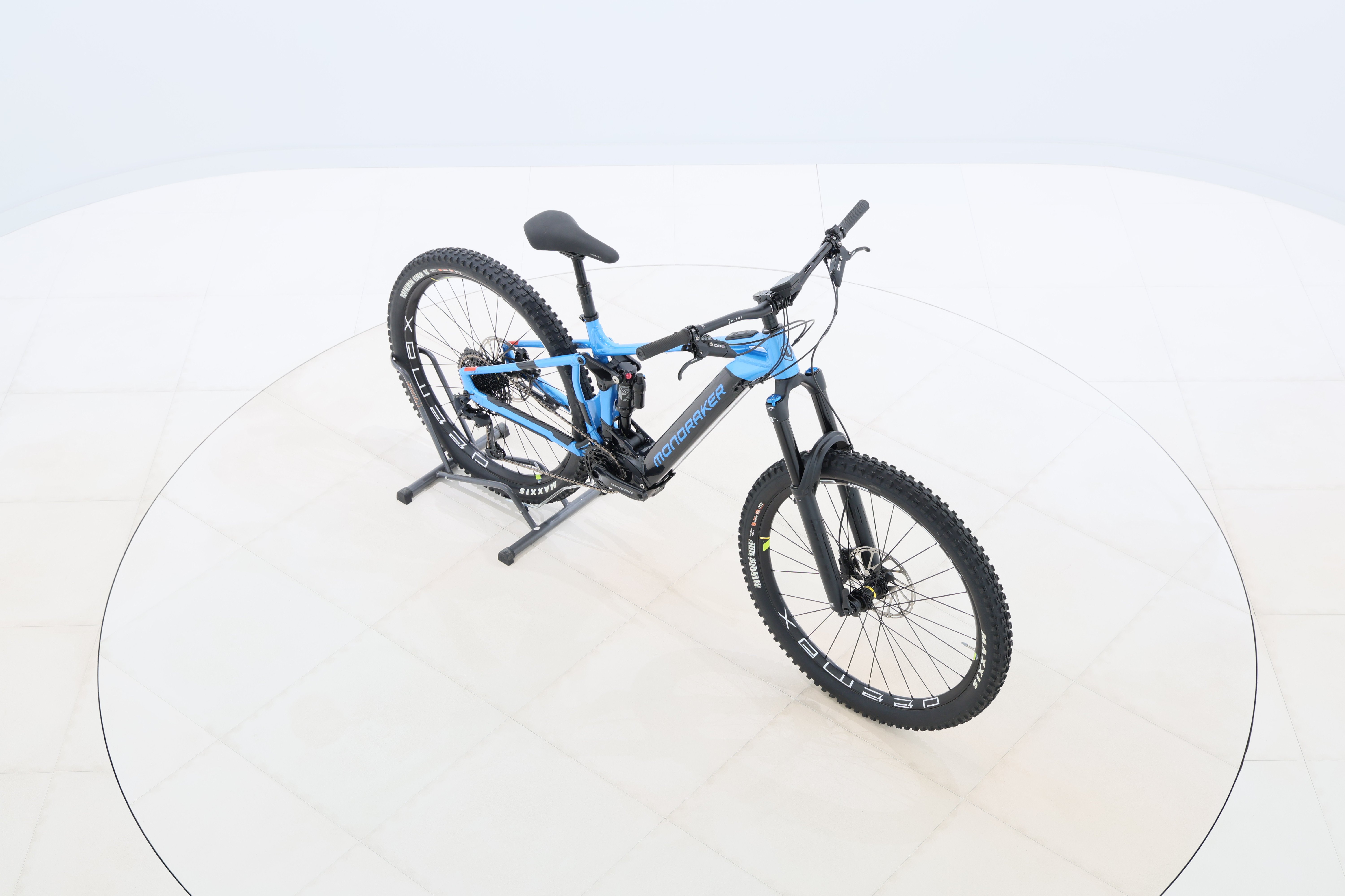 f1b96b0f-a420-452a-9b0a-493e4d71d25b