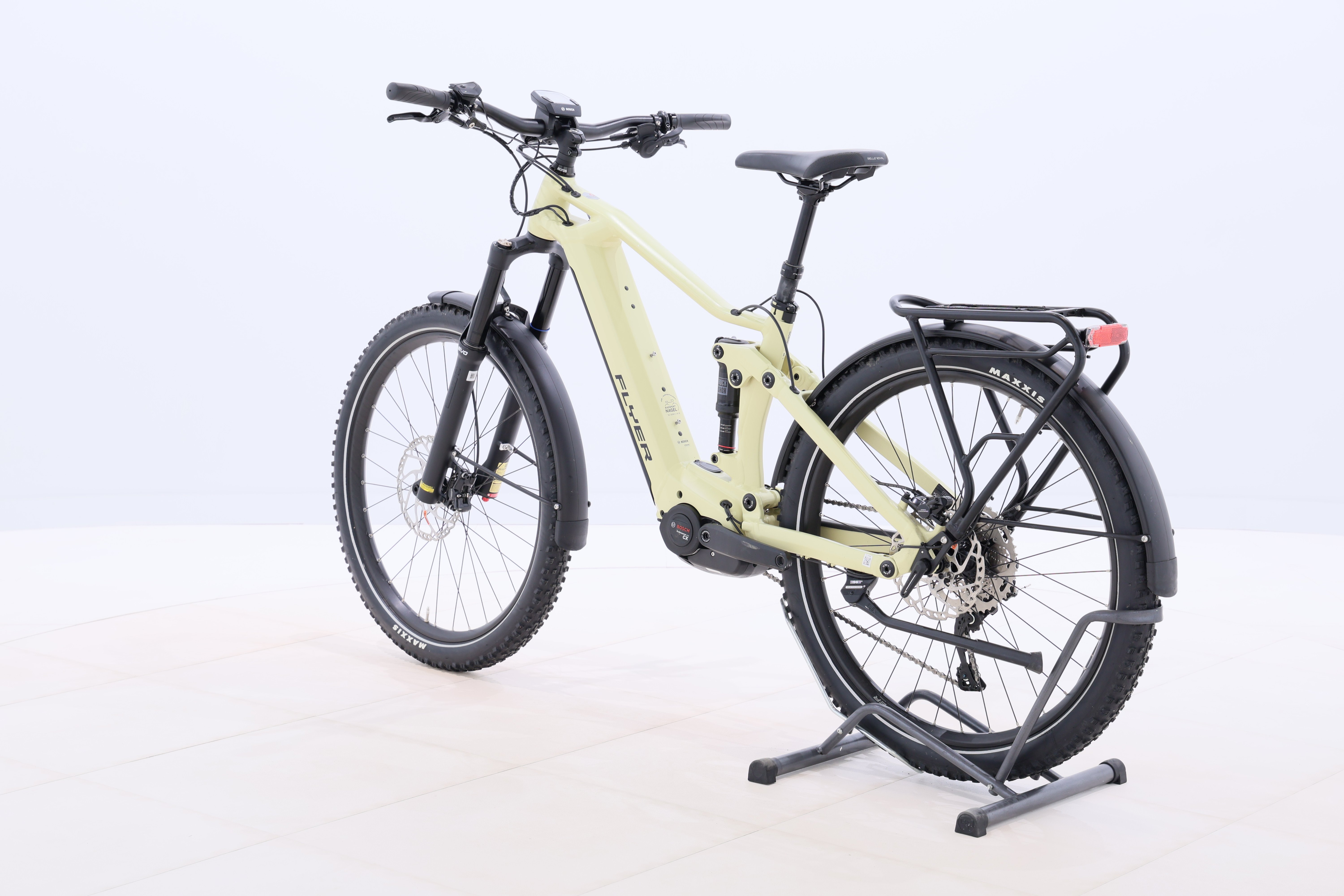 fdf67f27-f66a-47a2-b0ab-95e40c430224