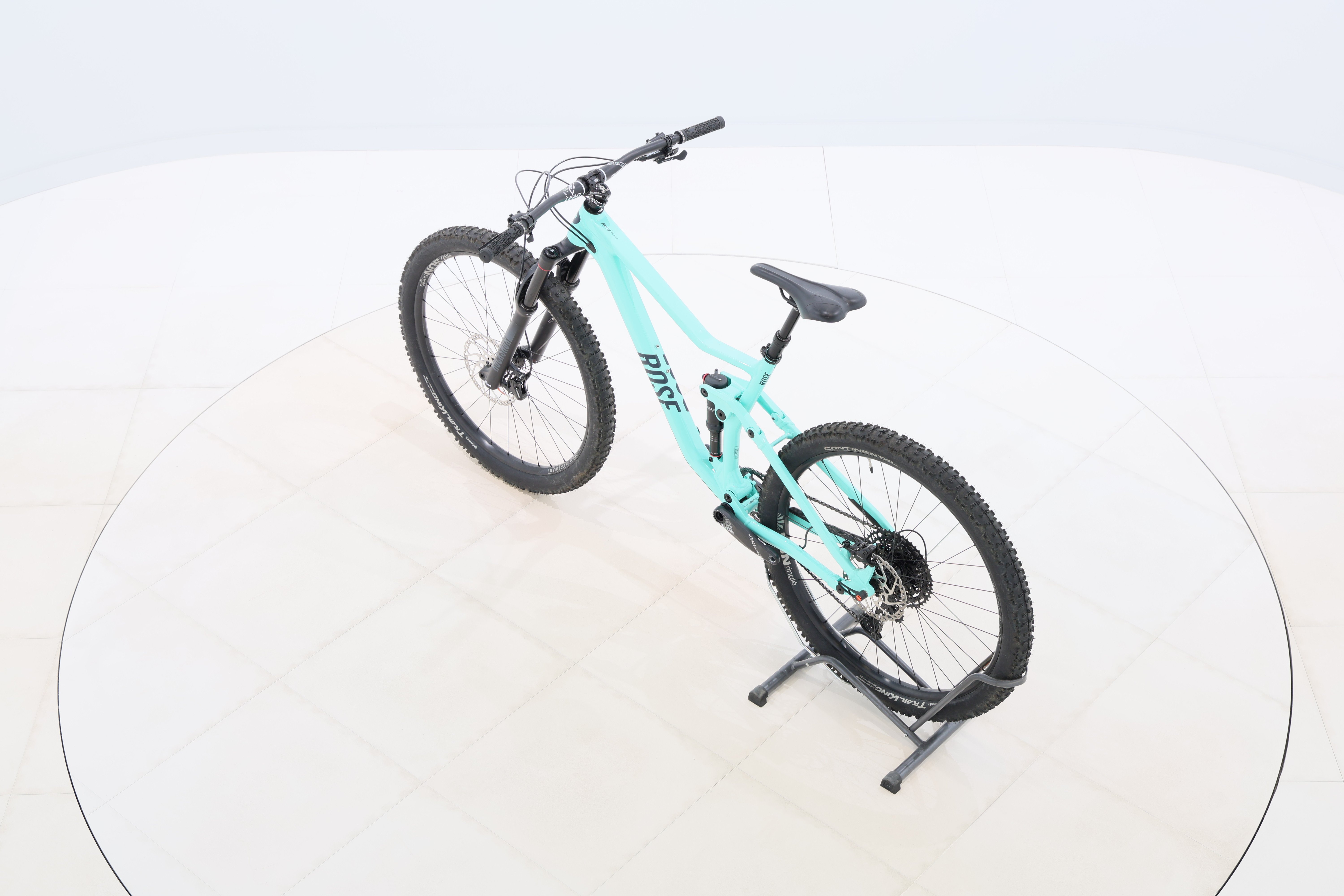 4d4848d4-917f-4ffd-a489-9848aa0d5b93