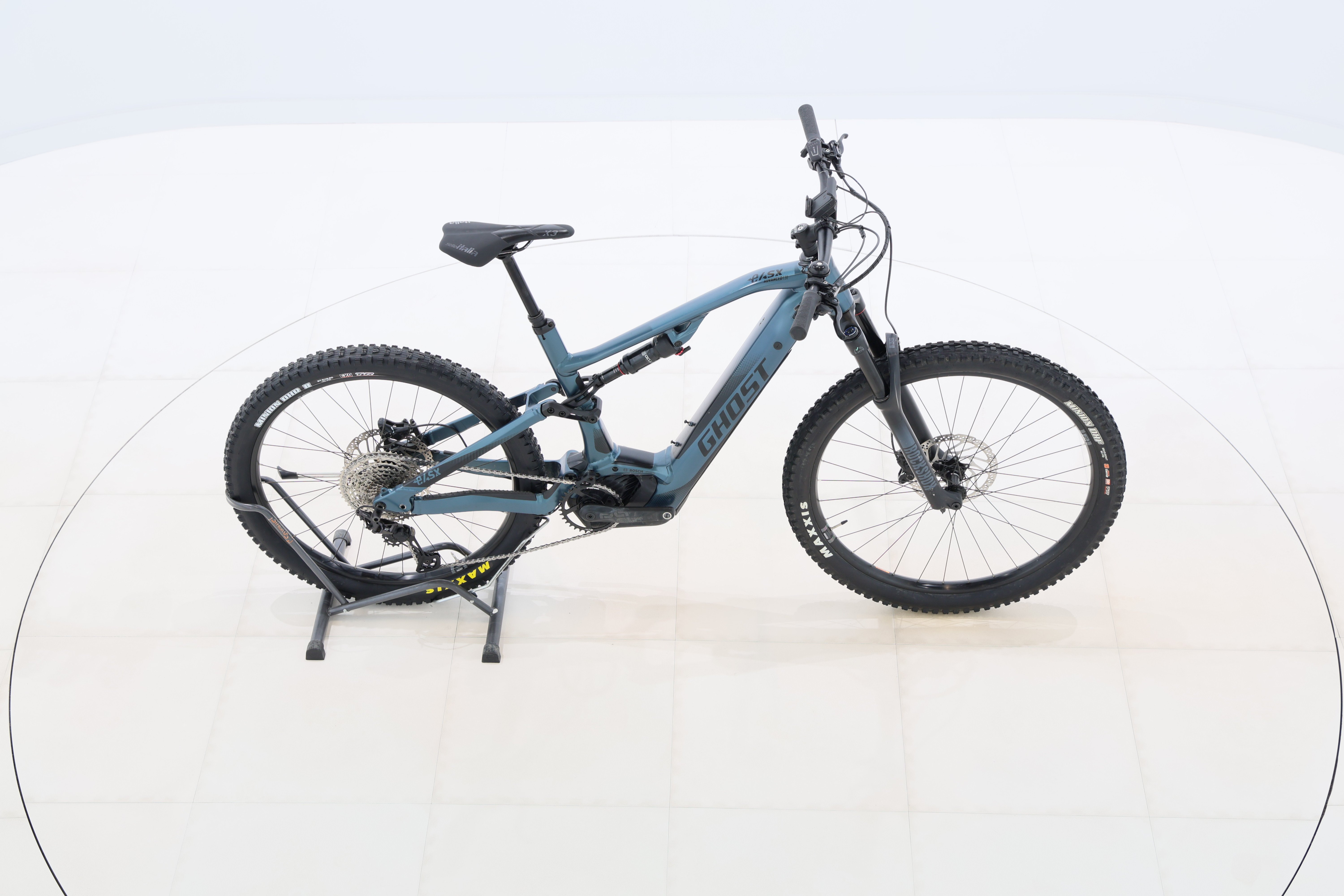 ad29abb2-fe96-4e83-9019-589499a54a22