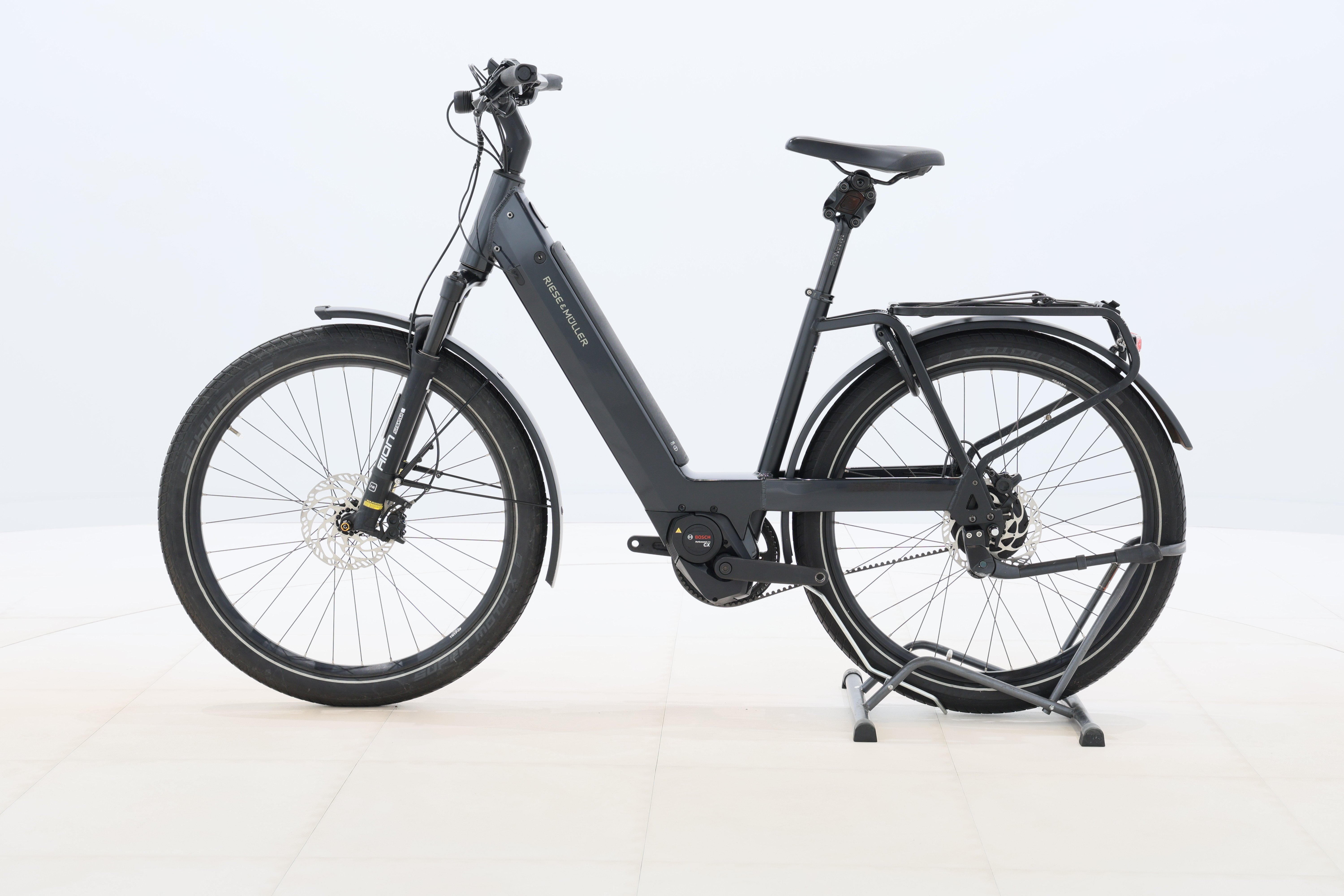 a1cbe876-b1e5-4cda-a50b-300c33a080bd