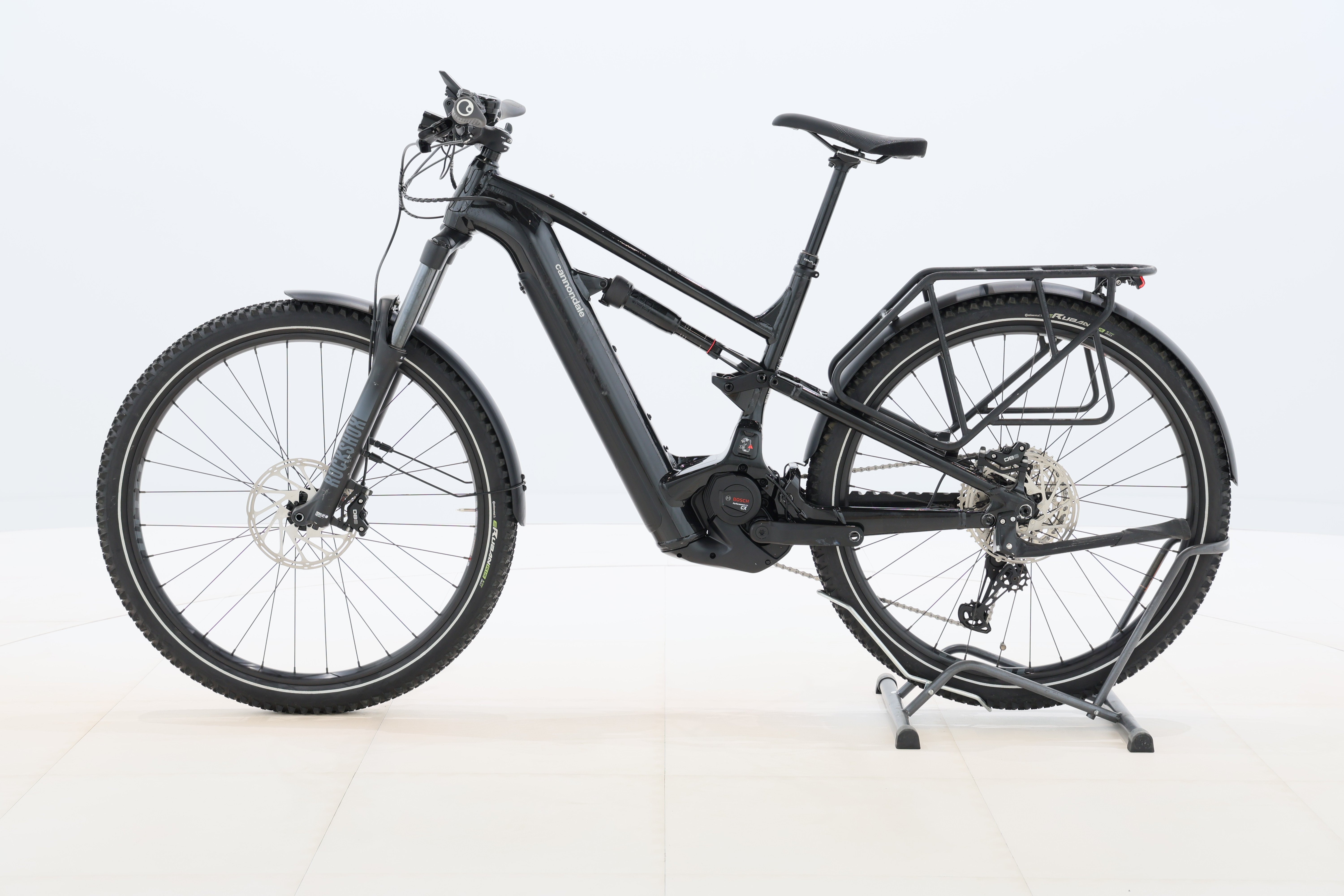 1638dc9b-9879-43c6-a89d-dab60c03b0e9