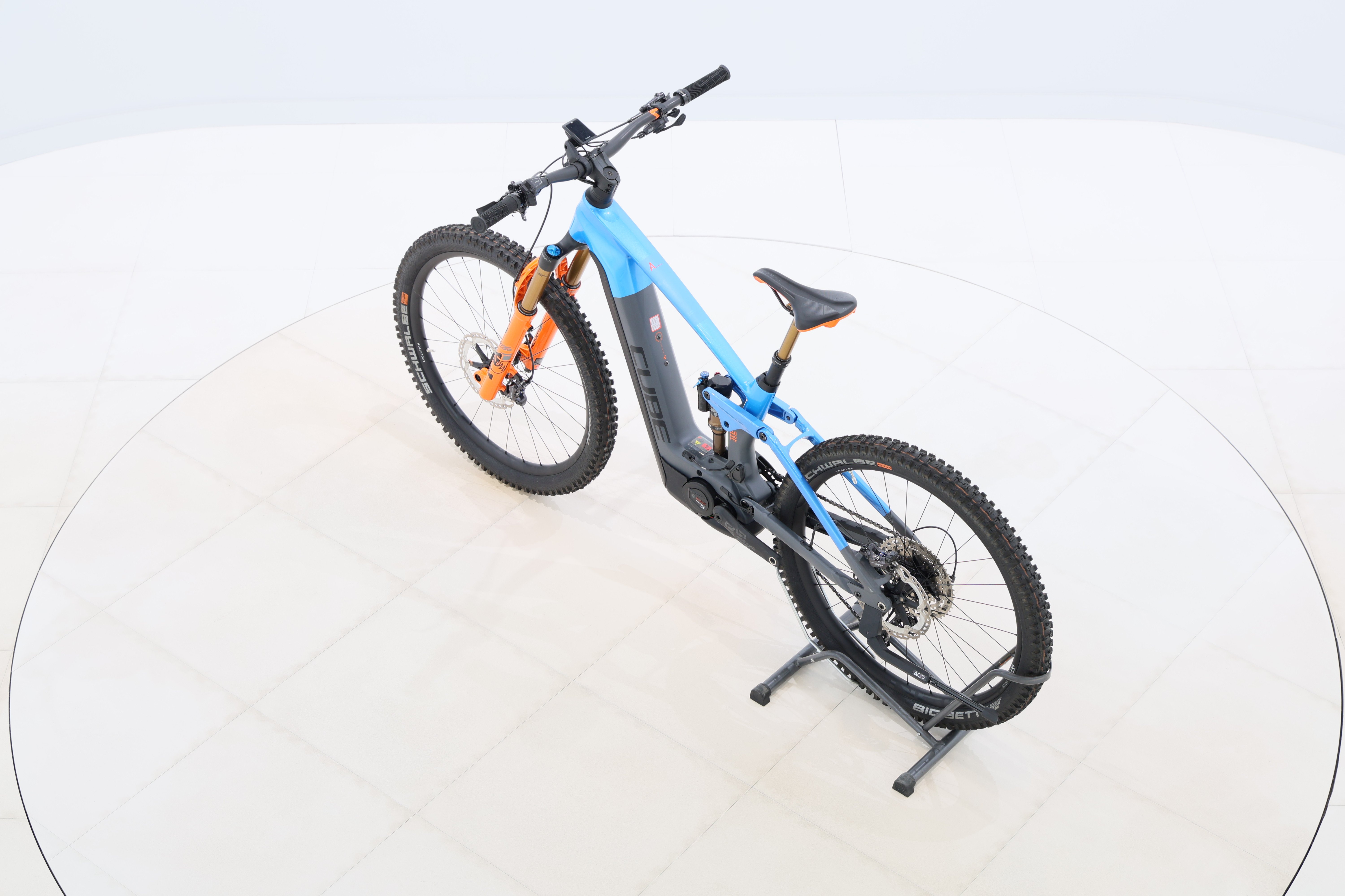 59a40ce0-bfdf-4b98-b332-24fff2efe58f