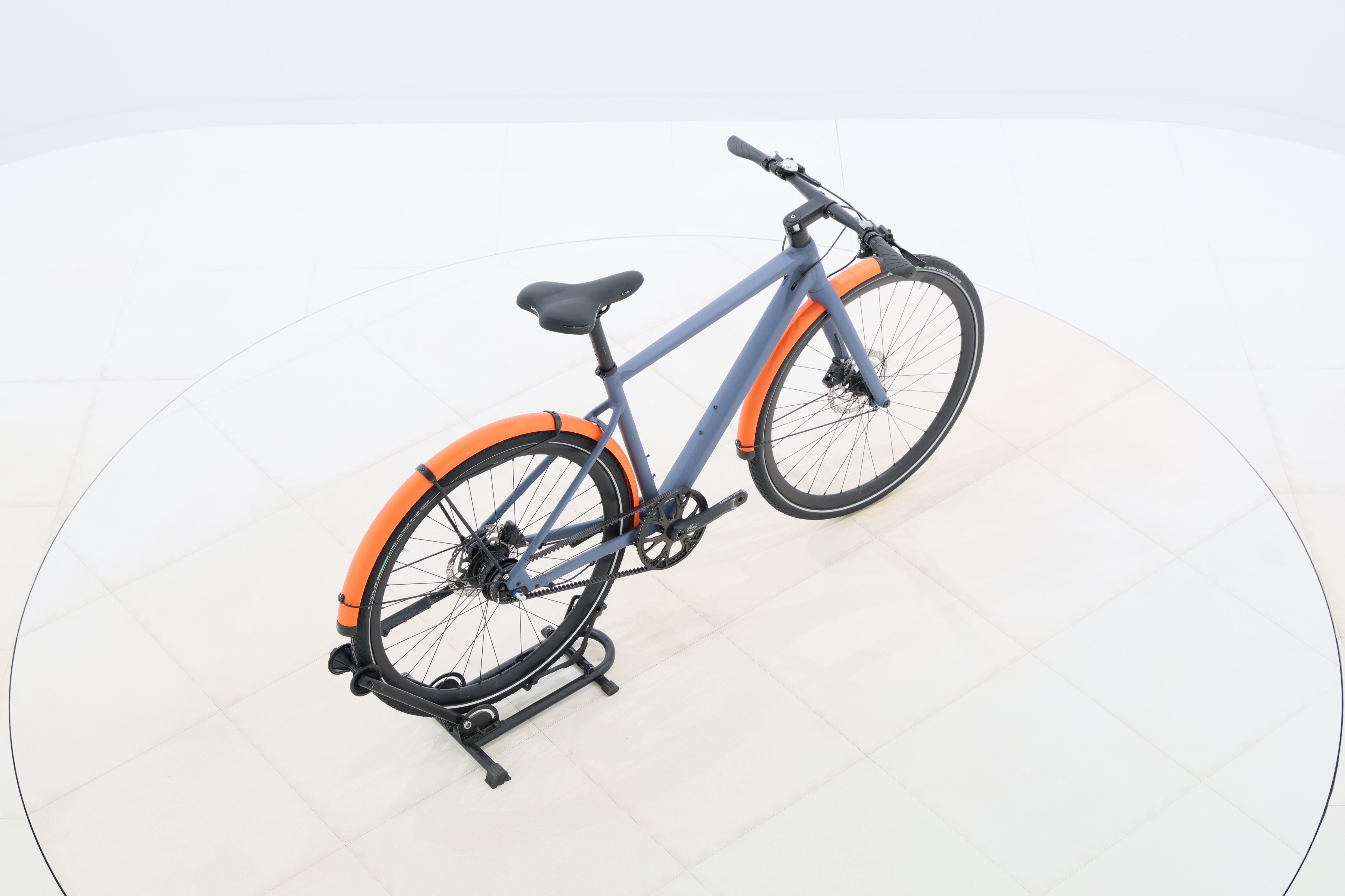 f2ef1951-00c9-4a78-bb15-4aeed417db8c