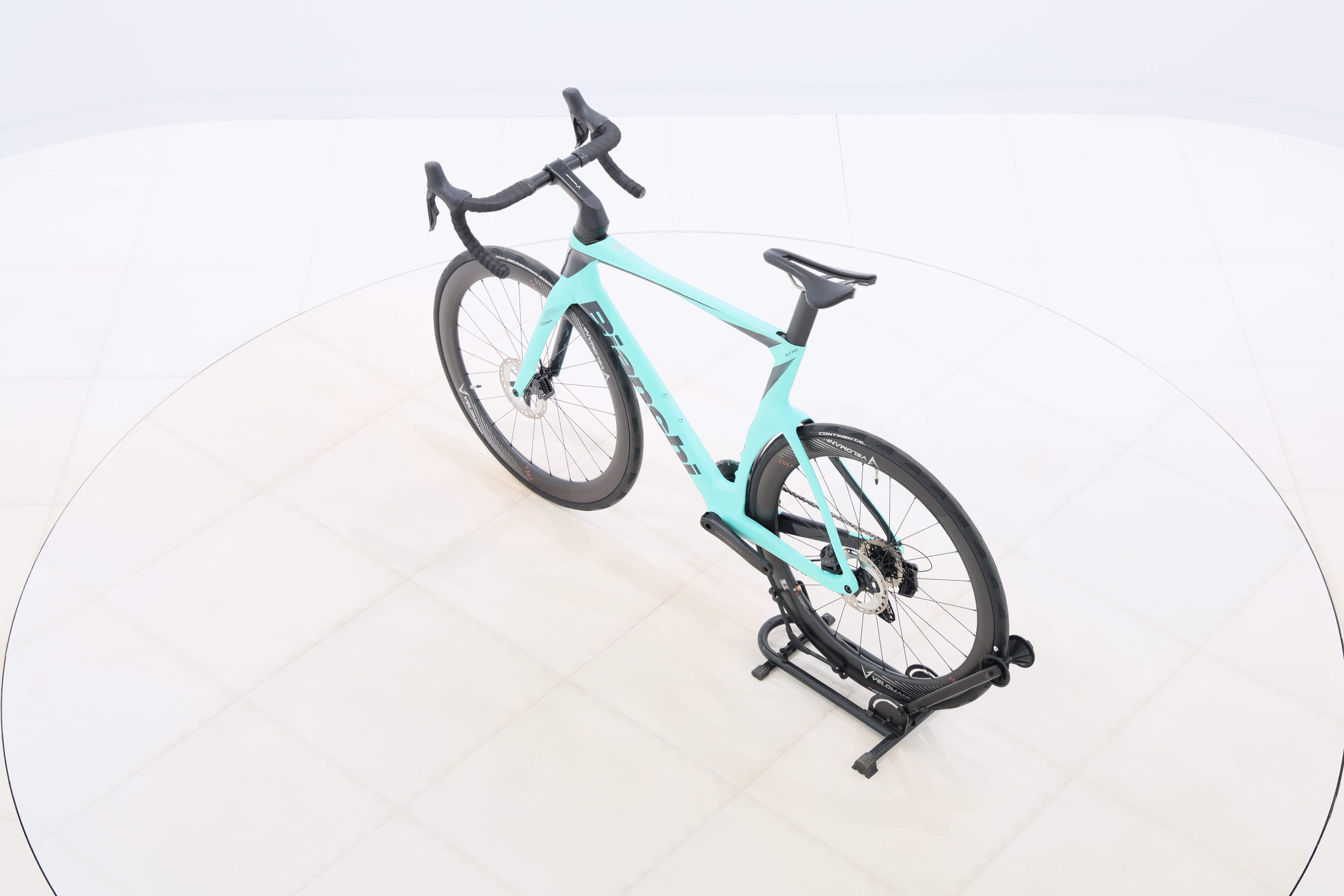 ab308fad-7553-4934-bcb9-8221eff90aa6