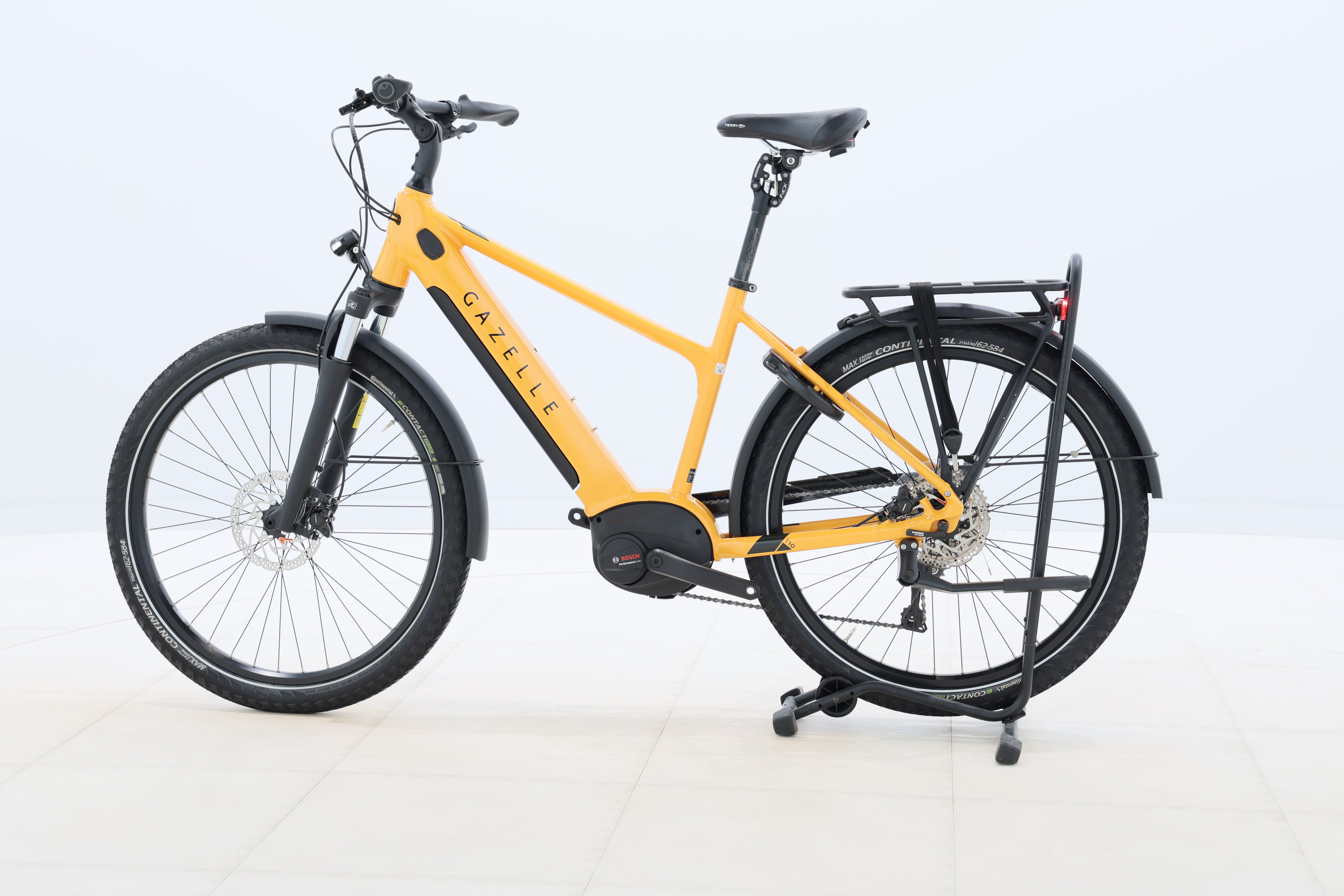 1950eb60-d2a7-4fd0-ad30-3cf4b1180fae