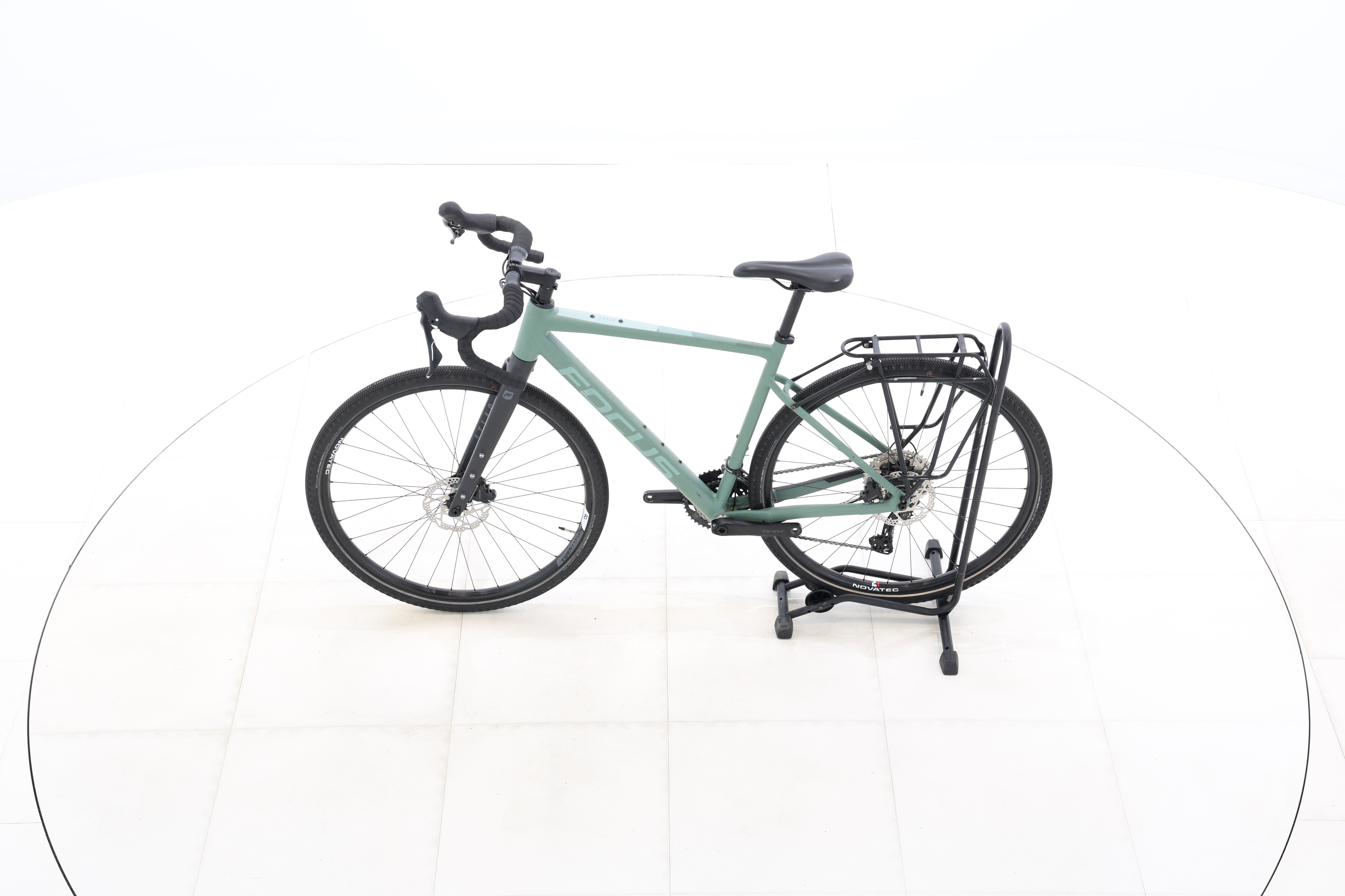 83b170a8-124a-49c1-bbe7-9949c86a3896