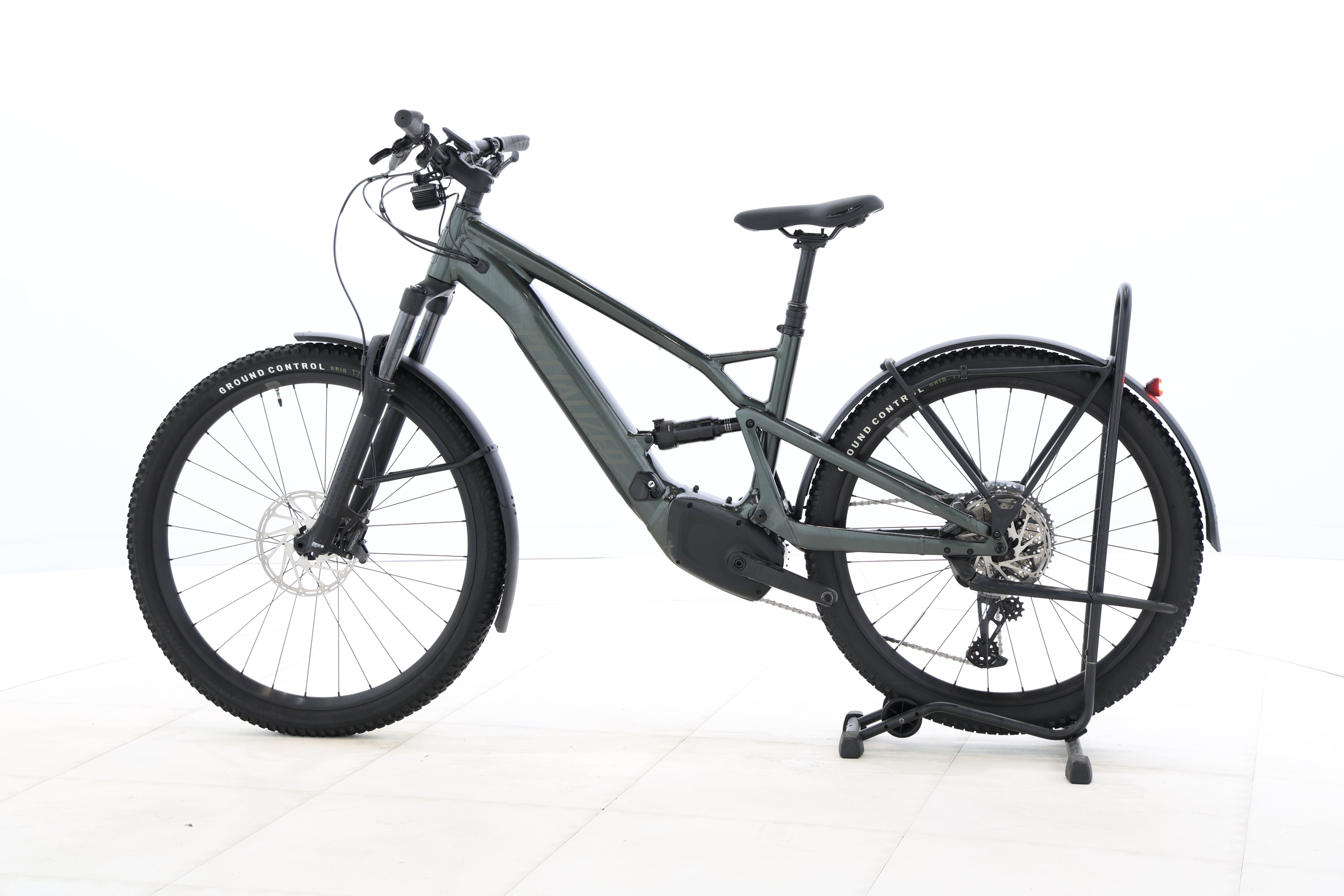 1a464029-763a-40e1-b0e1-eddde5175c1e