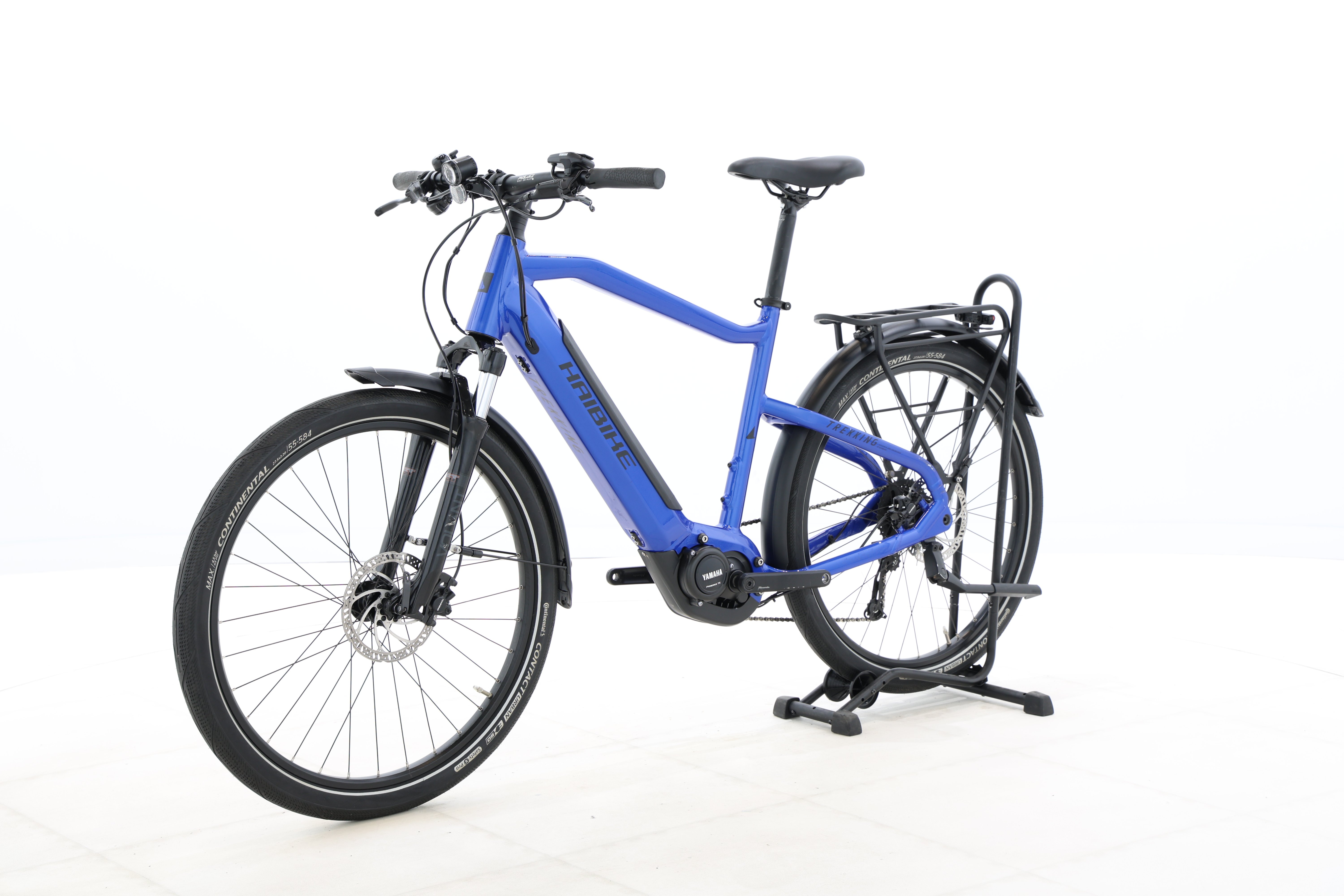 d93324ef-9334-4d94-8f6d-f3f38e7d8d7d