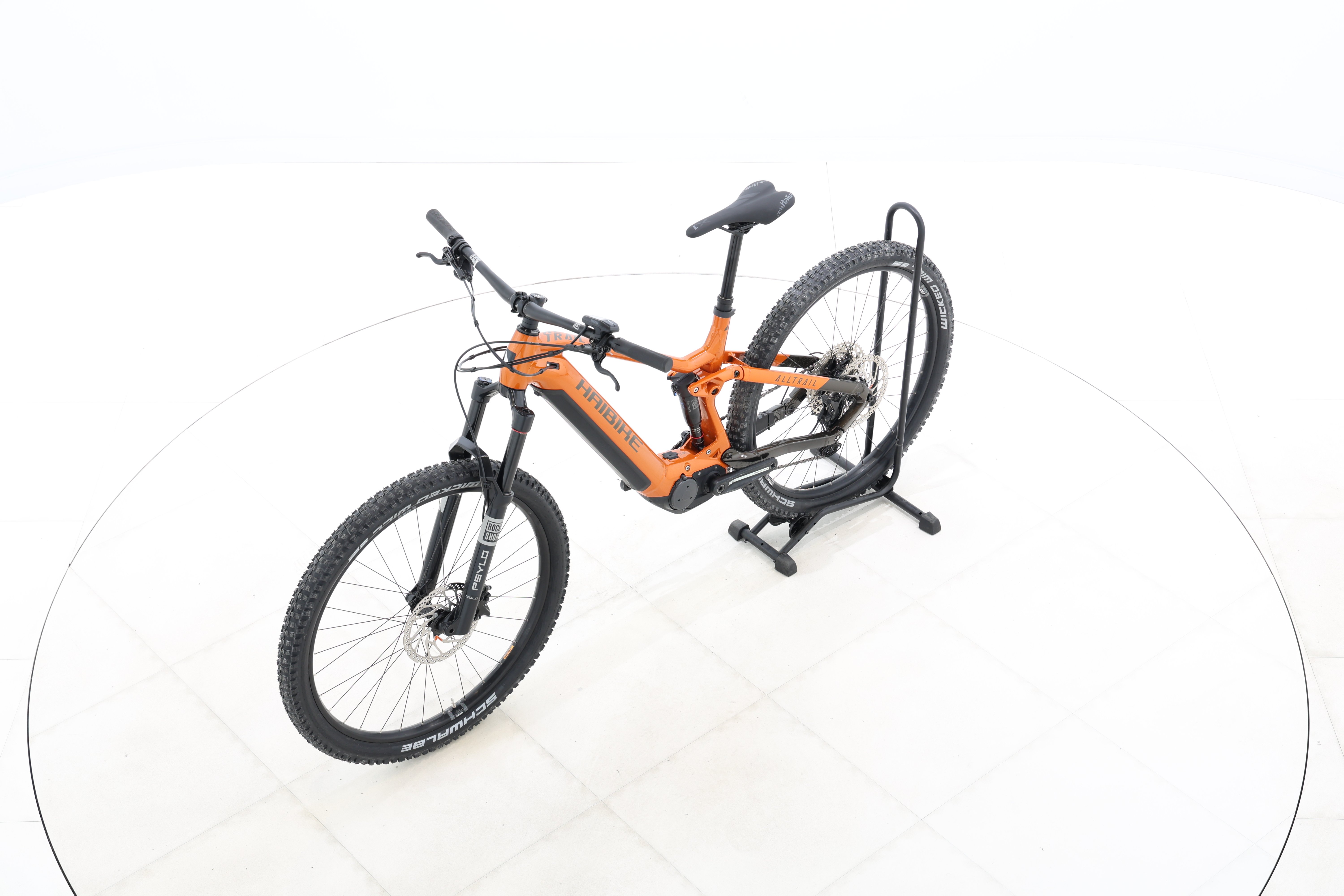 e29106c5-0108-4b13-b040-1757d680f0db