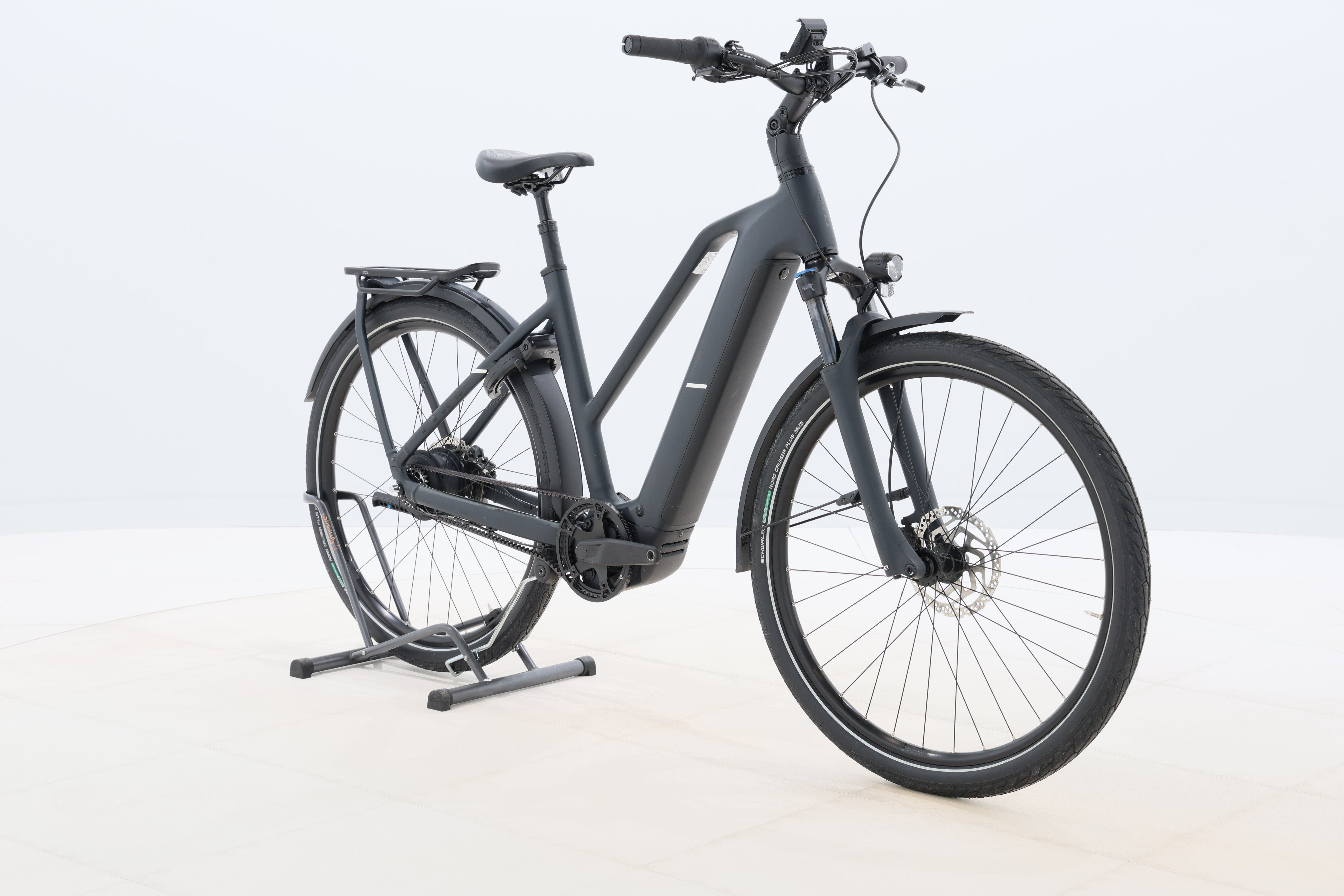 e5c8d053-438d-4516-9b4d-b8f3db537d99