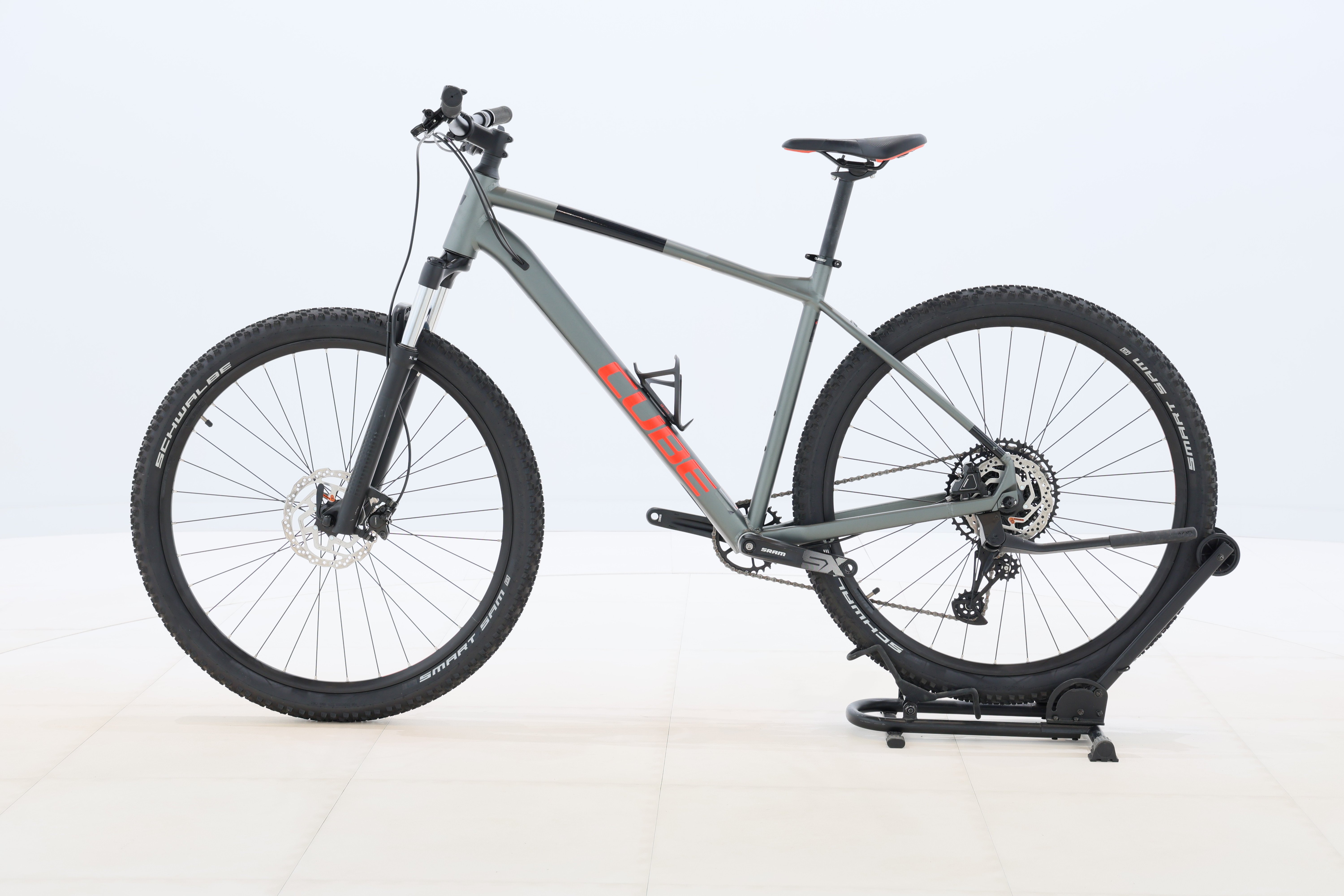 db69de0b-fc9e-4e89-8c97-4521388b46f8