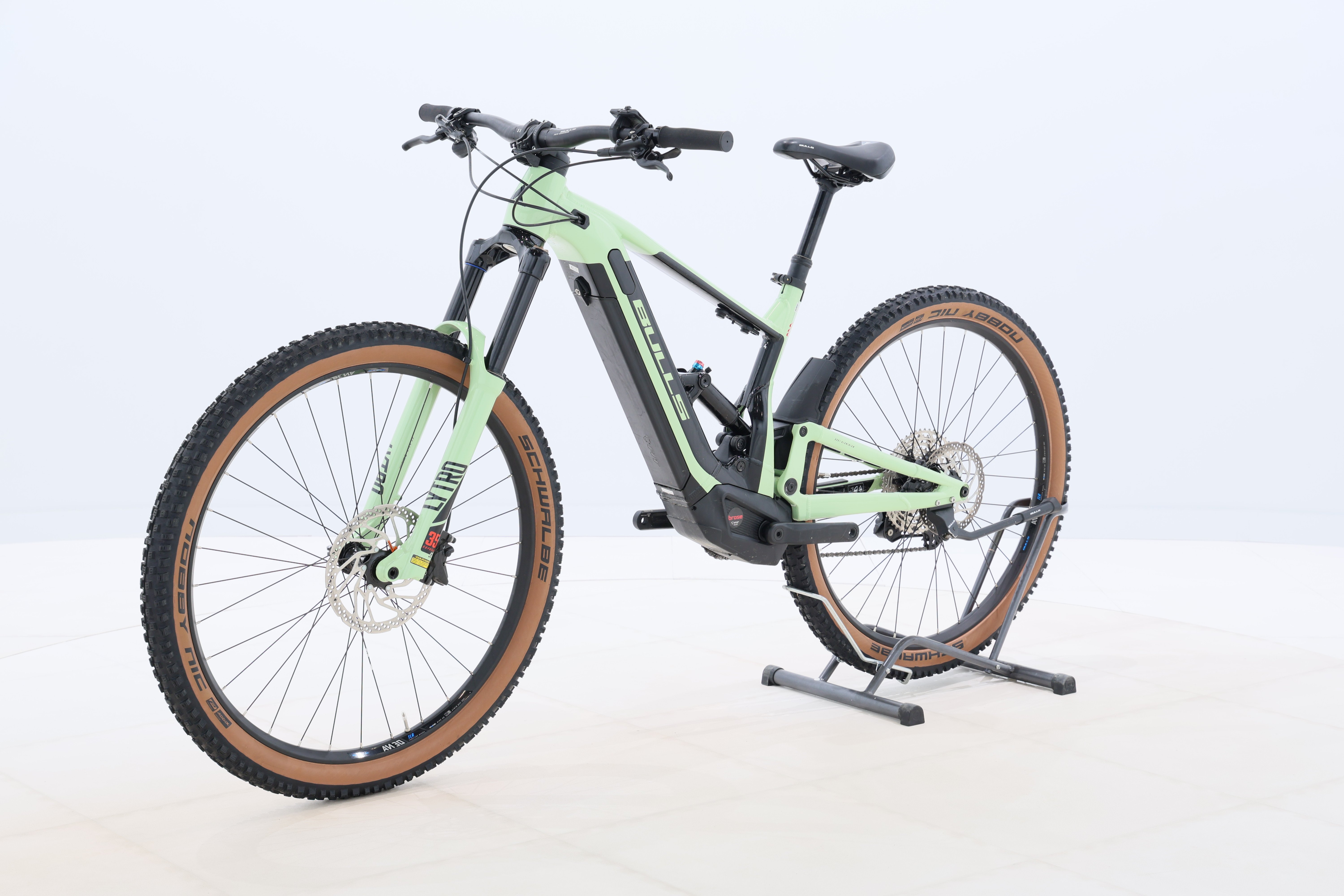 f2308959-96e0-4796-9aea-b4faafeadd89