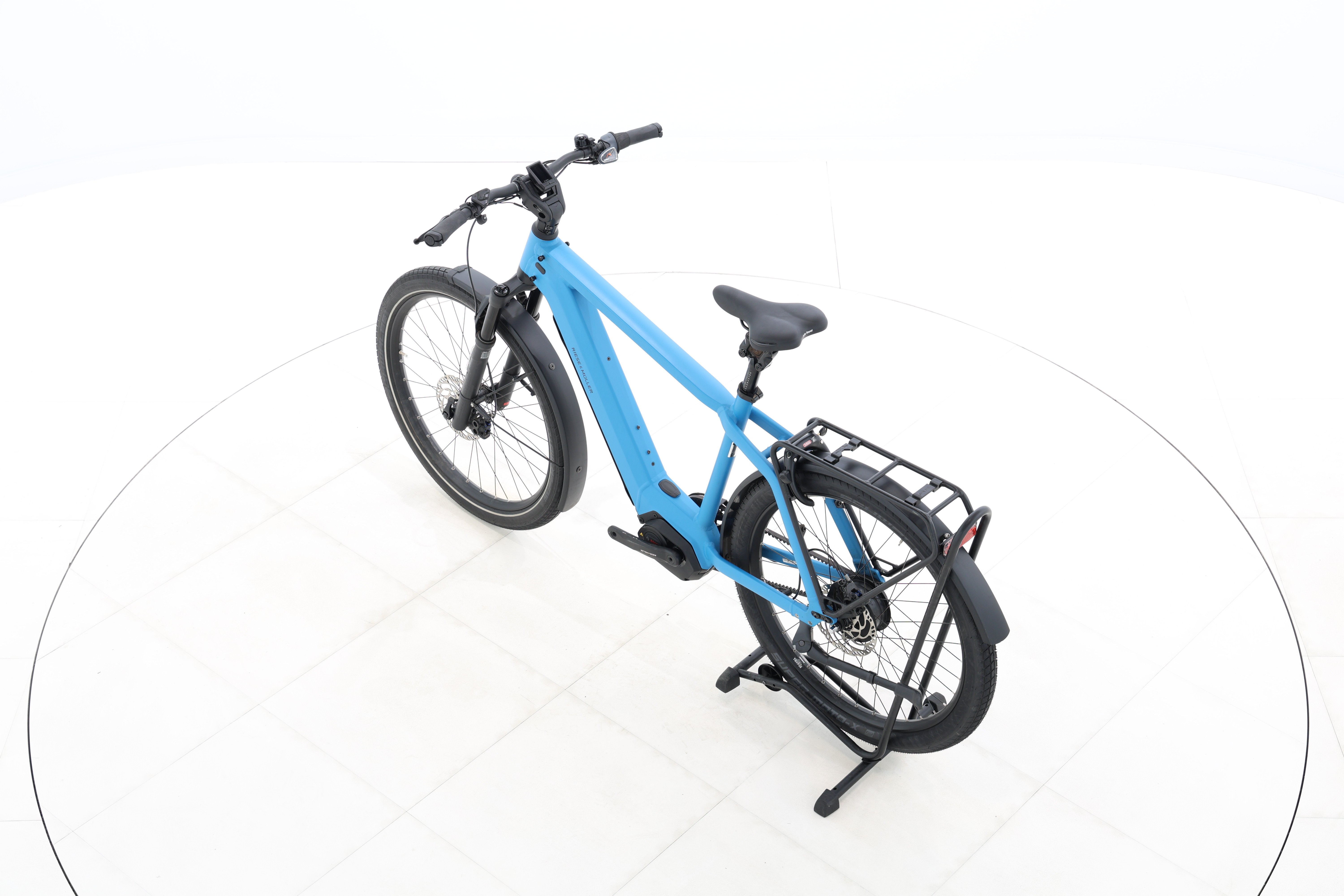 0984bba3-96f9-4d45-93e1-e8396ef1f249