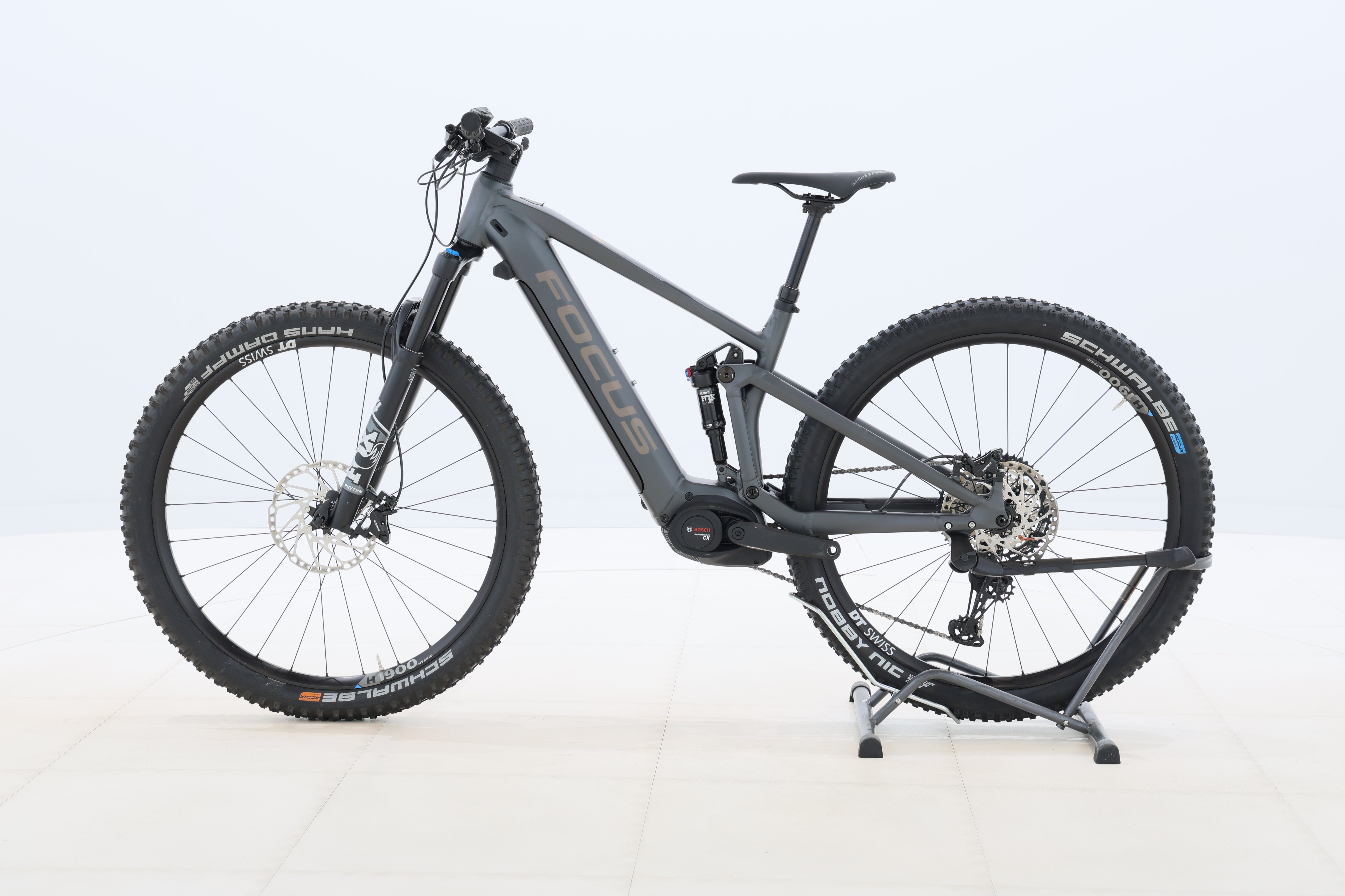 65c4a38b-8e27-43fc-95a8-5283e7455da0