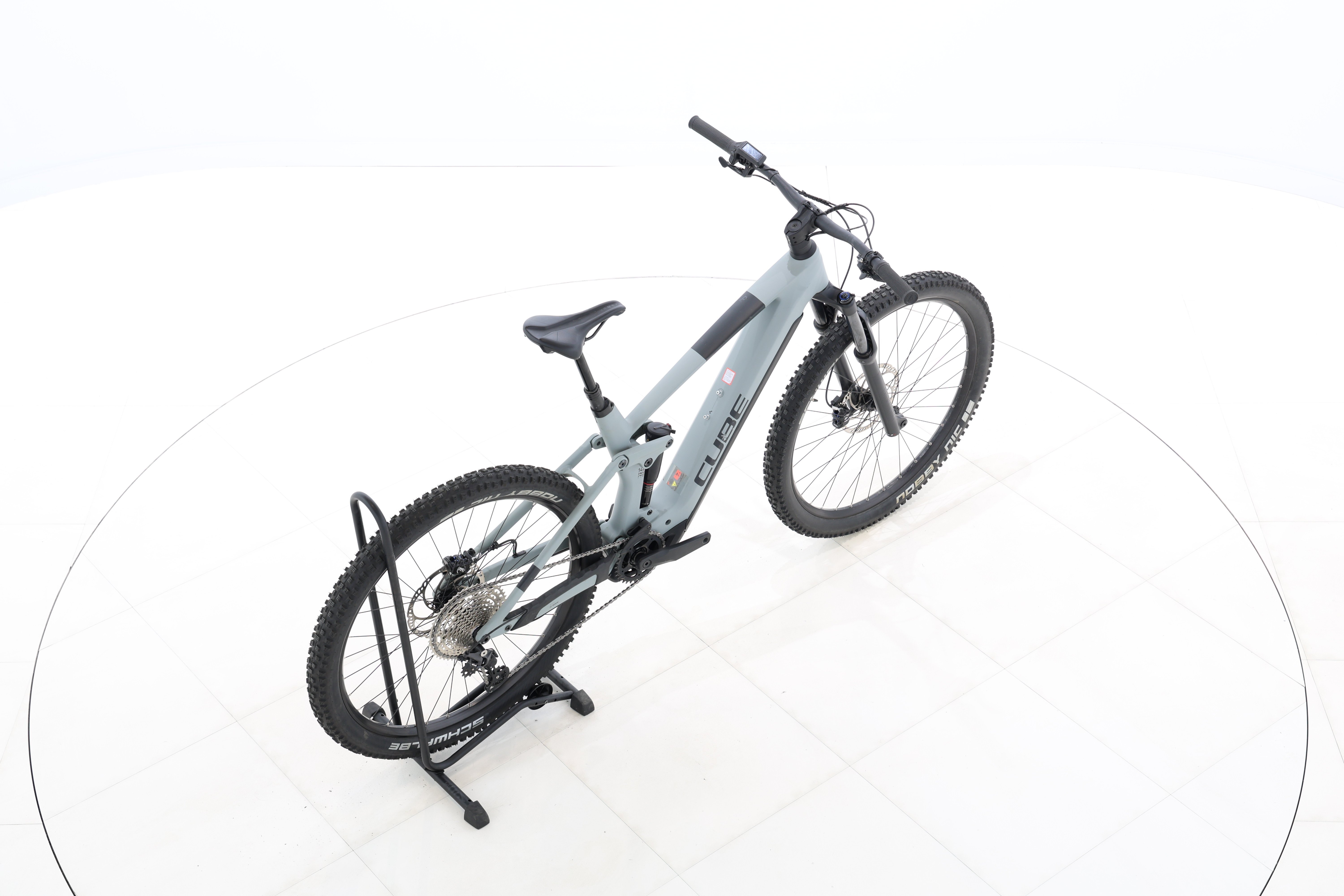 e630e7c3-f6b8-4709-b595-ee4cfbb3c4b2