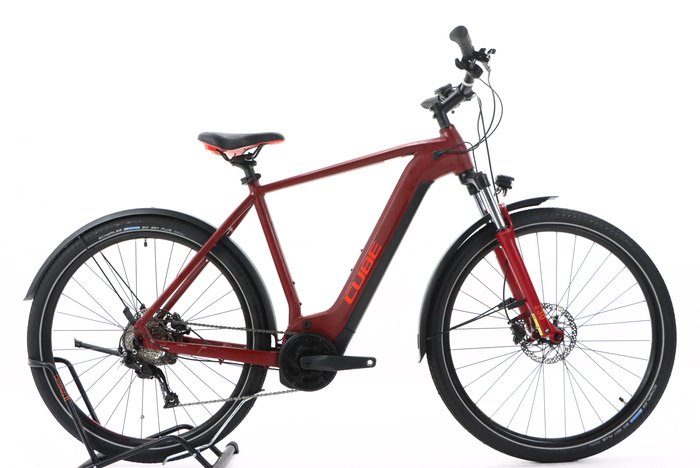 Cube NURIDE HYBRID PERFORMANCE 625 2022