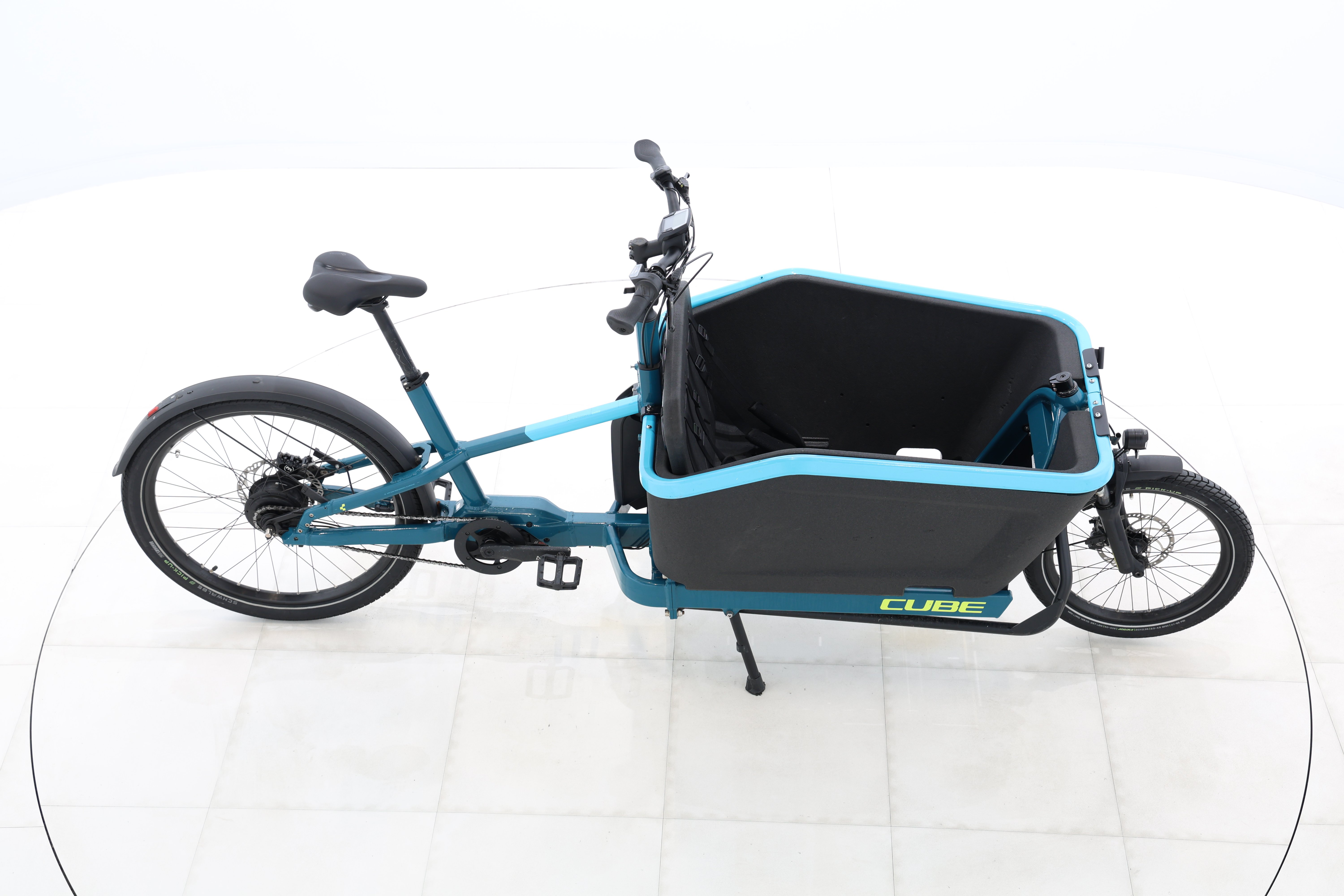 f2f43f4b-dc17-404e-b8a0-8b9bafb3c68e