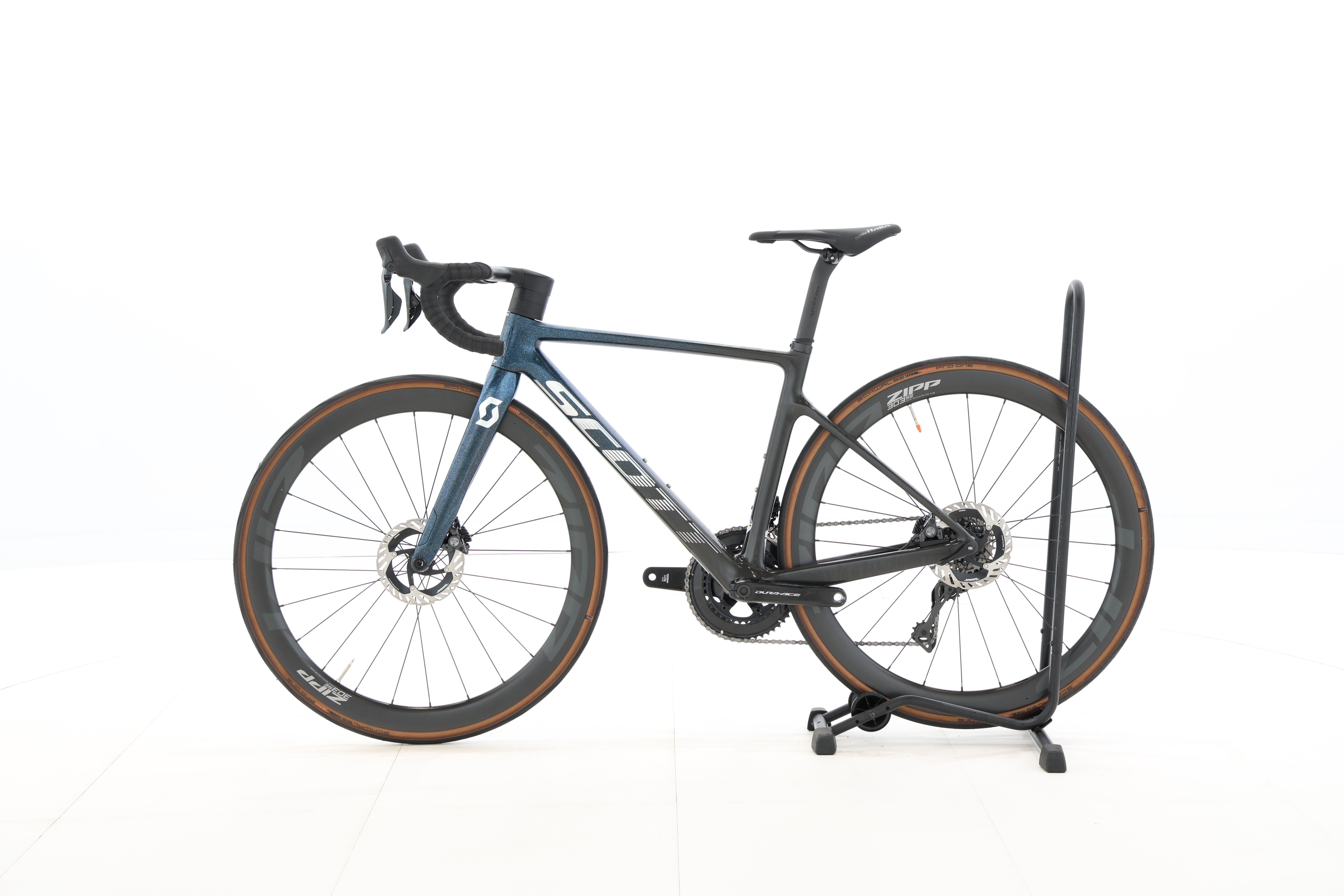 c6ab14e0-8351-4535-82ae-76e08cf20680