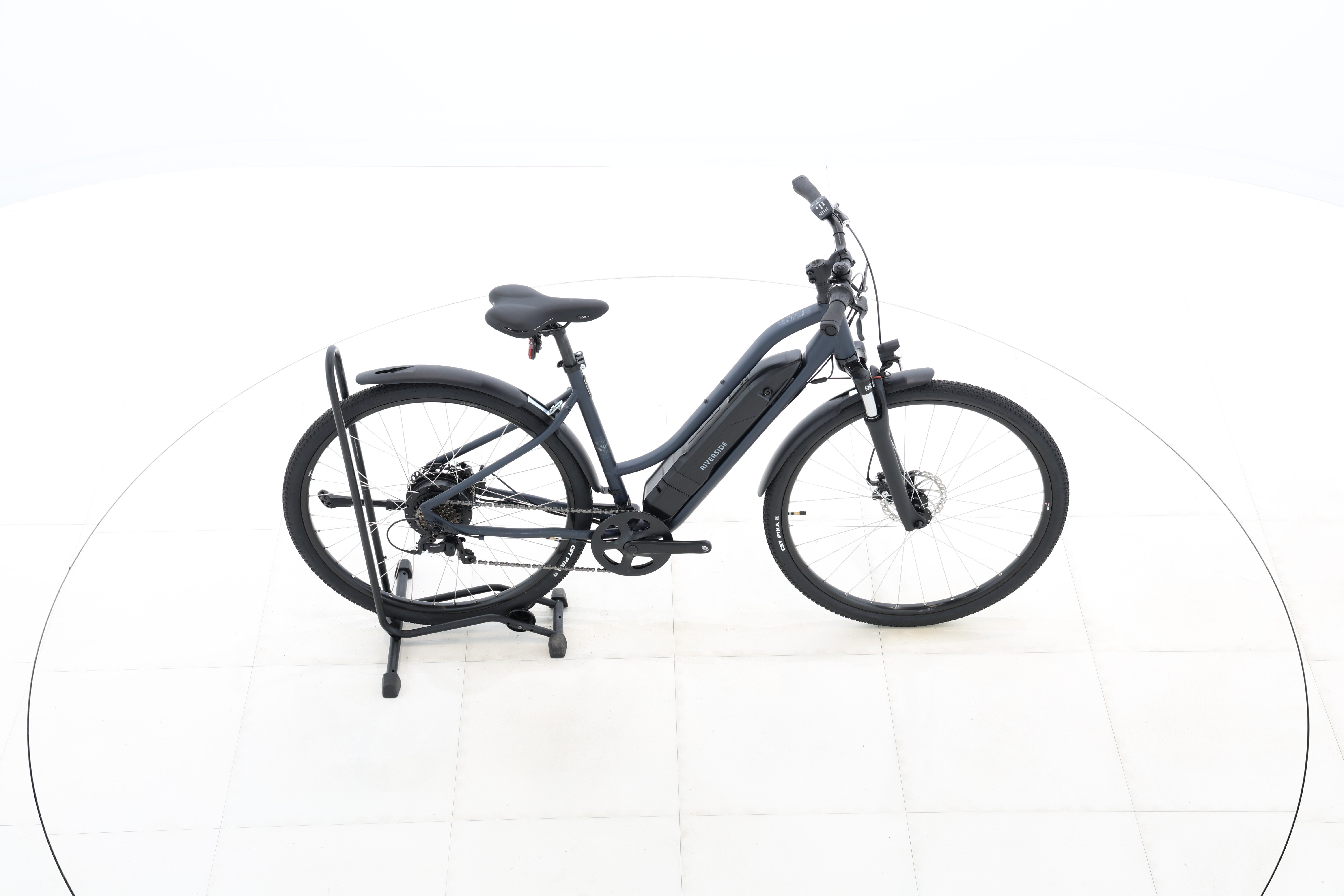 d0c10d2a-43c1-445c-8658-f492b9af4af6